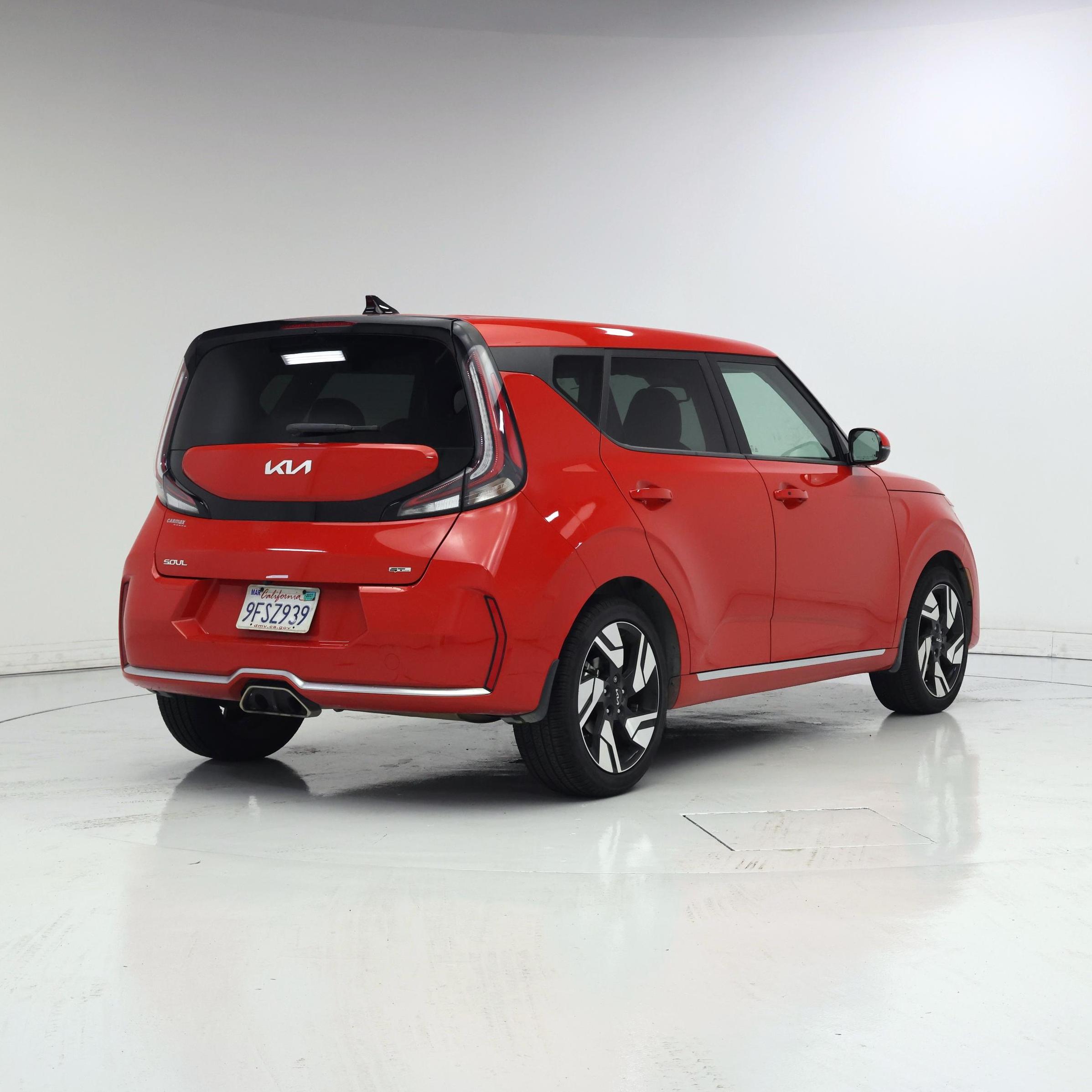 Thumbnail: 2023 Kia Soul - 8