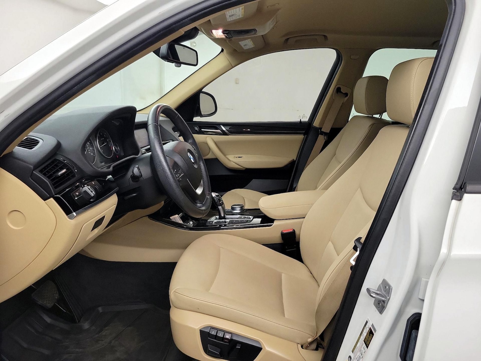 2017 BMW X3 xDrive28i - Photo 10