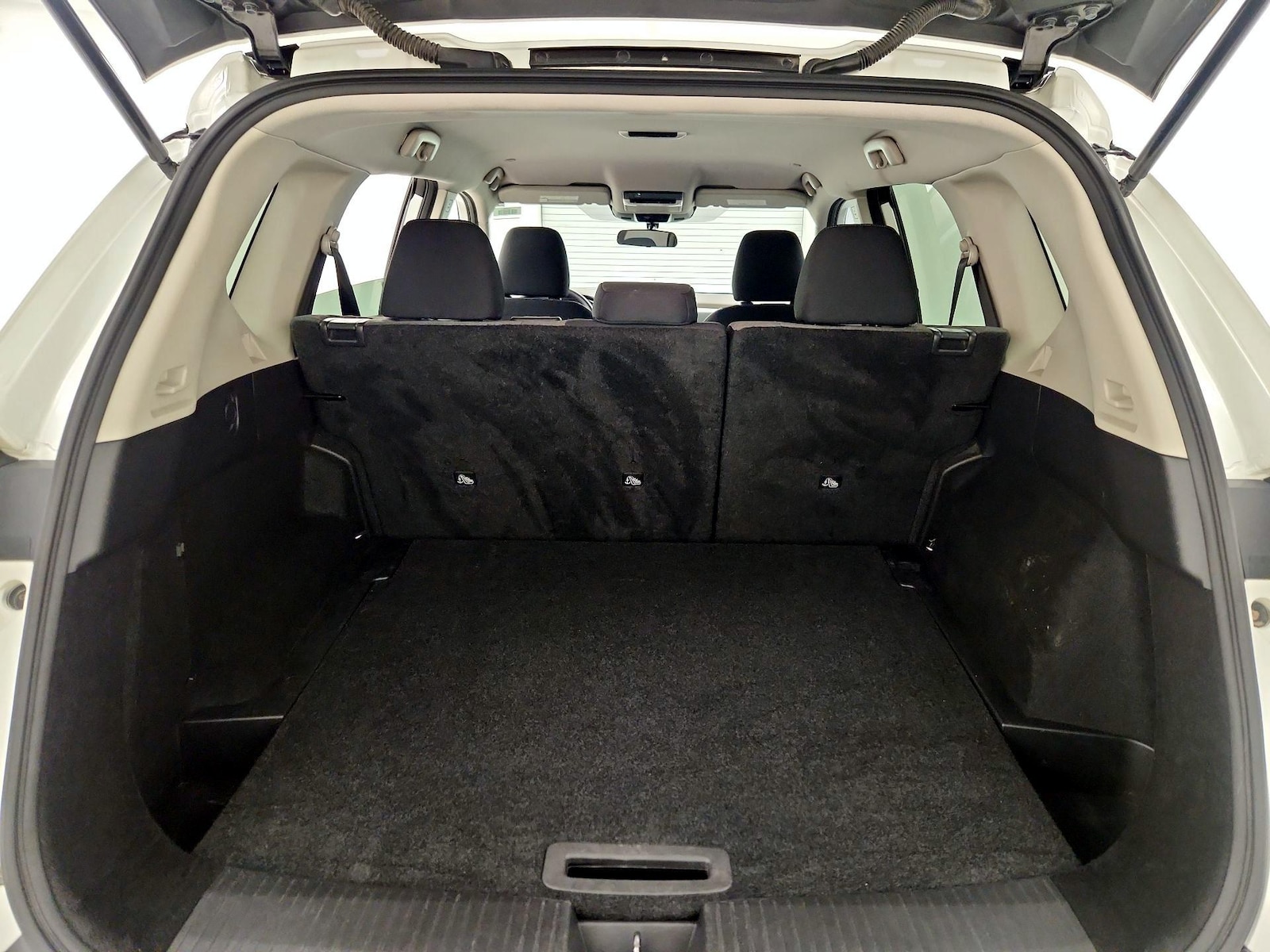2022 Nissan Rogue SV - Photo 21