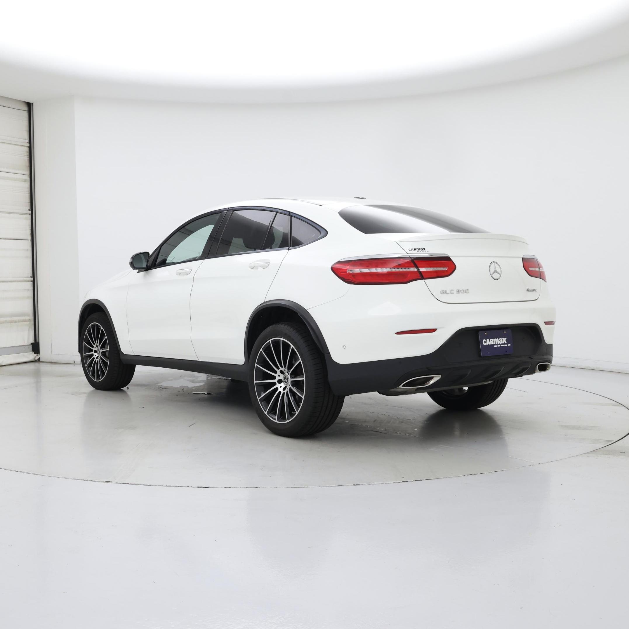 Thumbnail: 2019 Mercedes-Benz GLC - 2