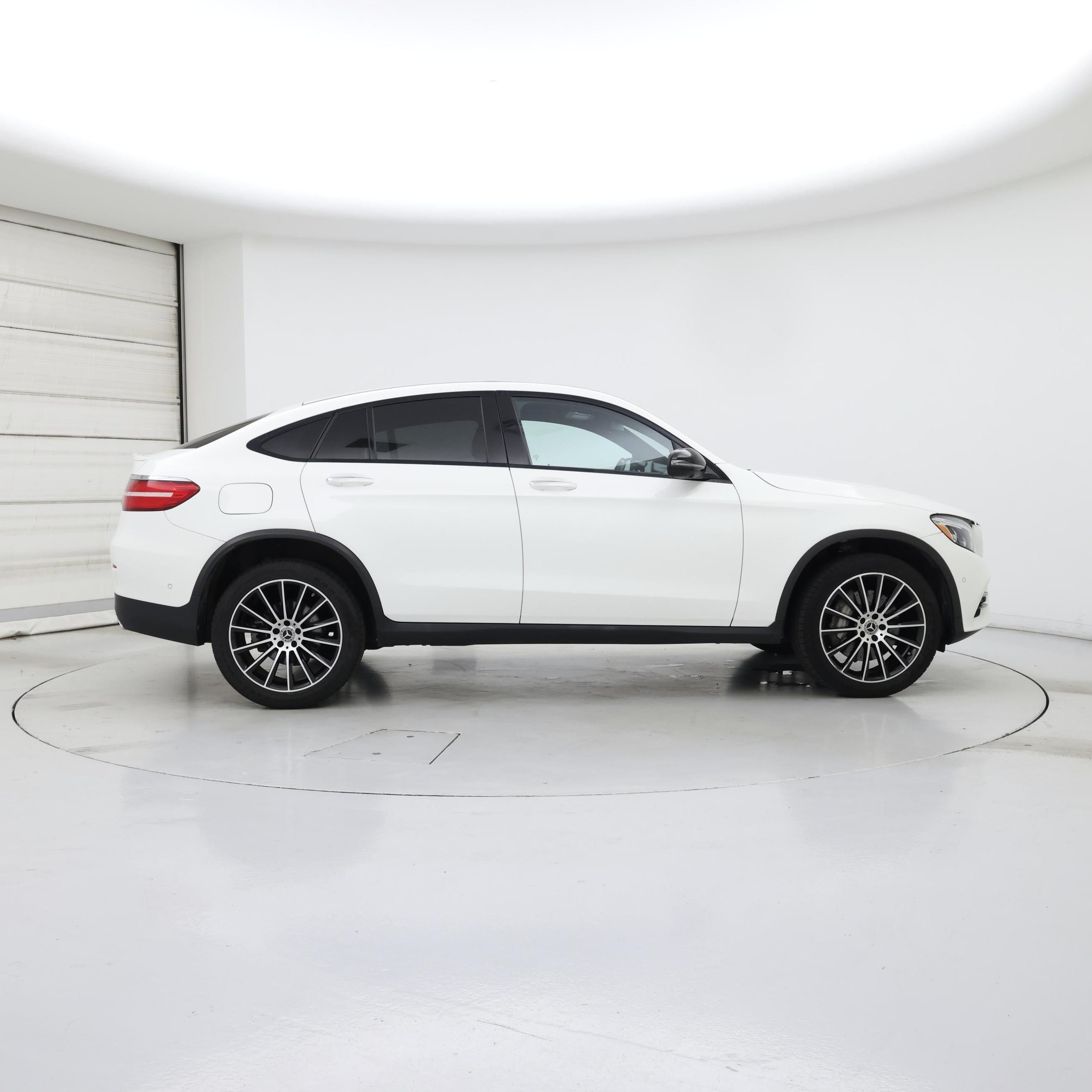 Thumbnail: 2019 Mercedes-Benz GLC - 7