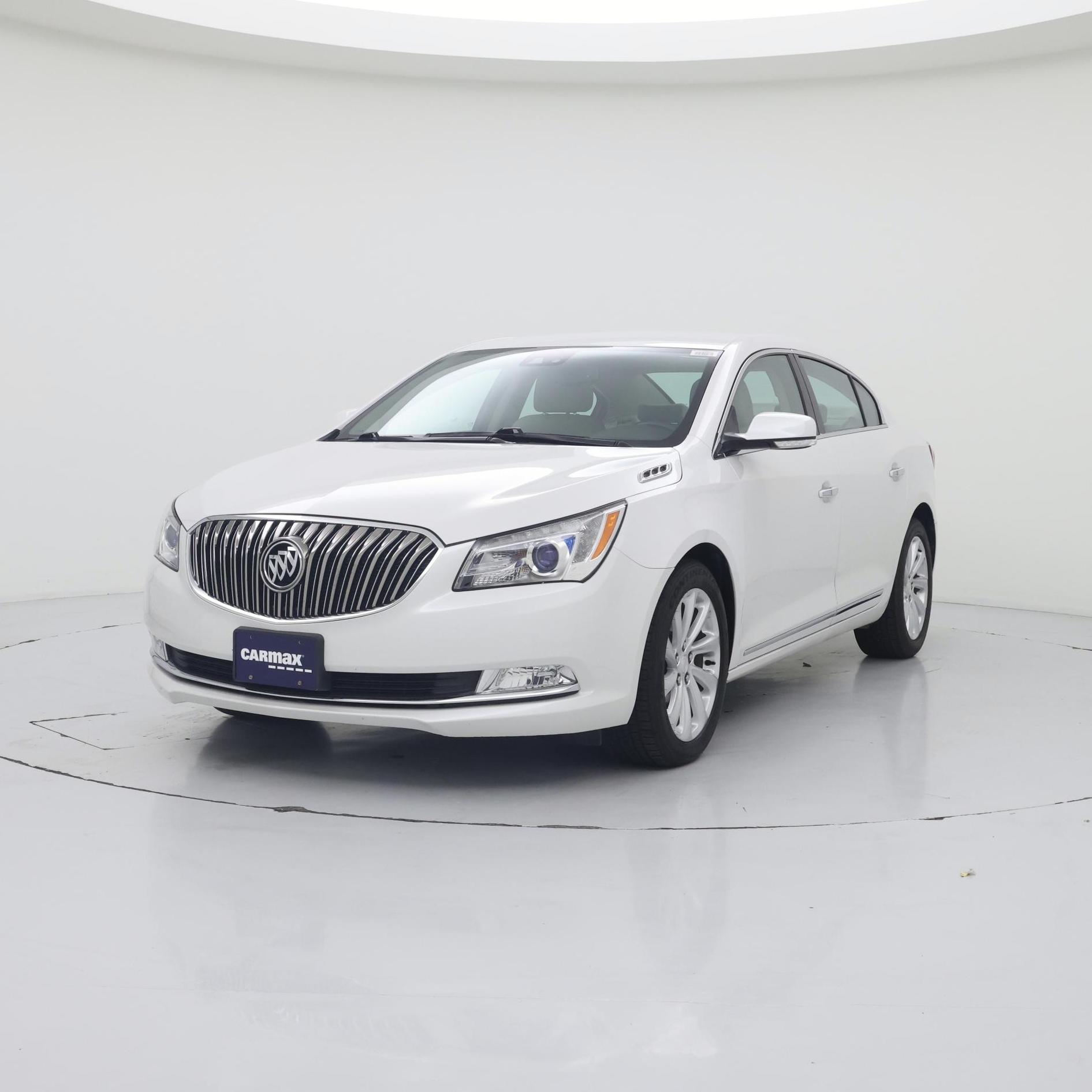 Thumbnail: 2015 Buick LaCrosse - 4