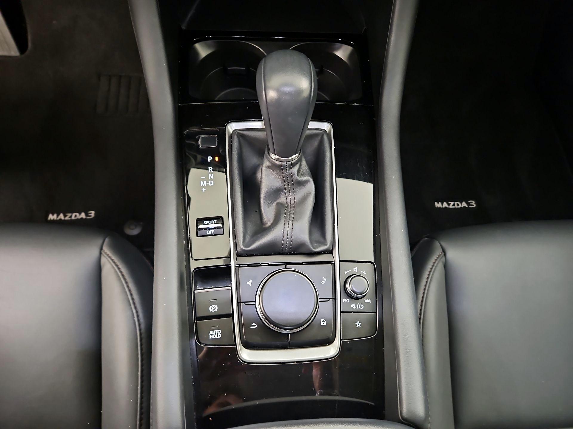 Thumbnail: 2025 Mazda Mazda3 - 18