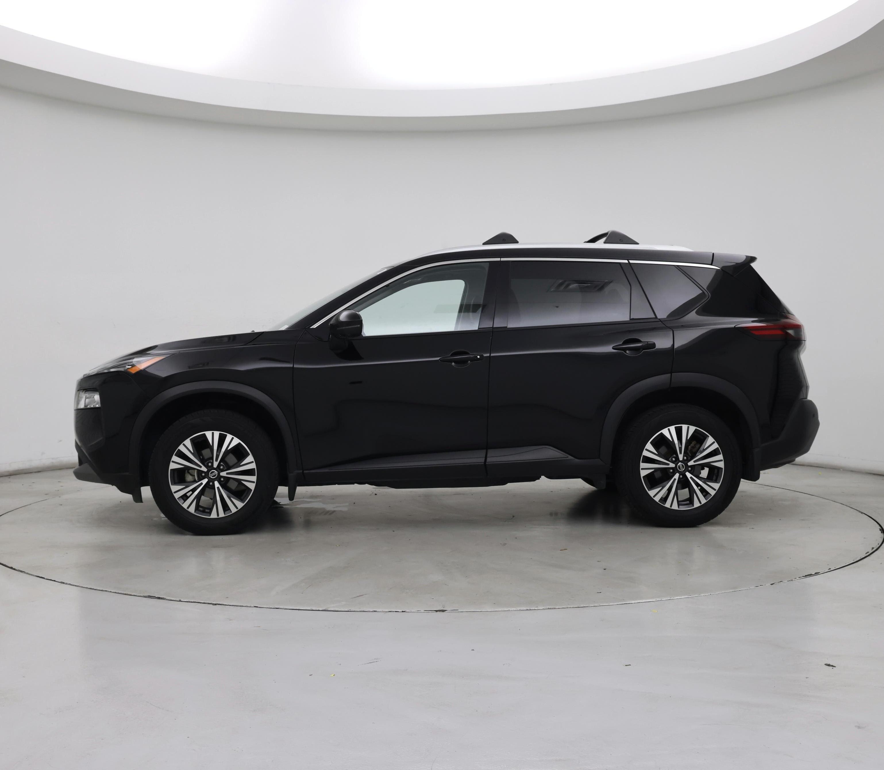 Thumbnail: 2021 Nissan Rogue - 3