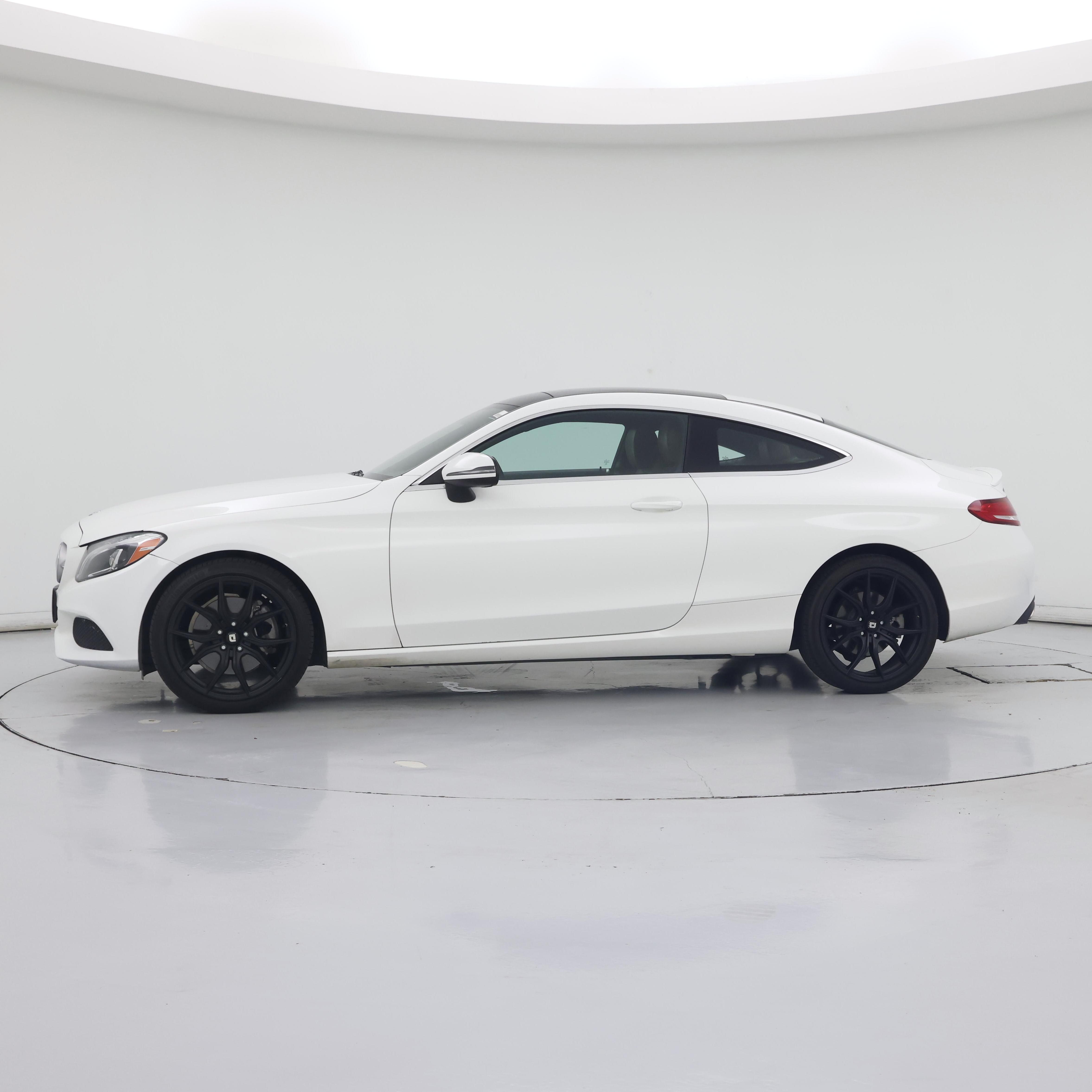 Thumbnail: 2017 Mercedes-Benz C-Class - 3
