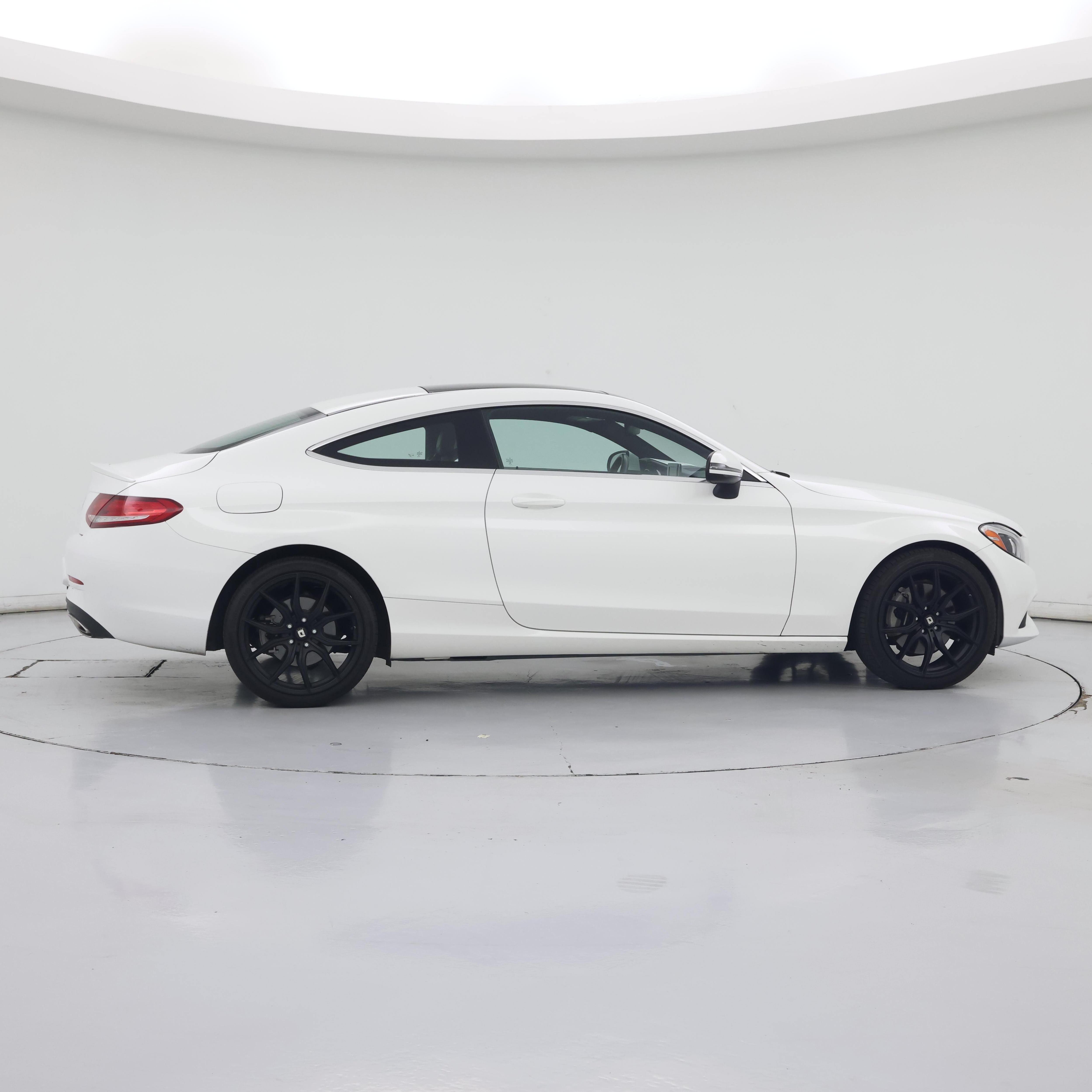 Thumbnail: 2017 Mercedes-Benz C-Class - 7