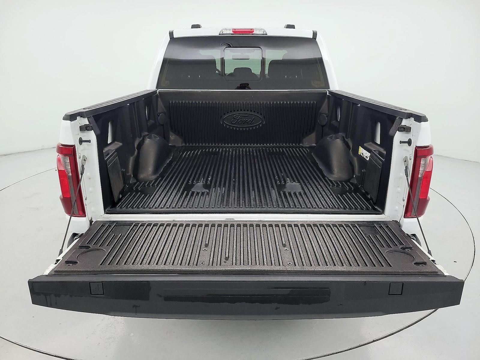2024 Ford F-150 XLT - Photo 22