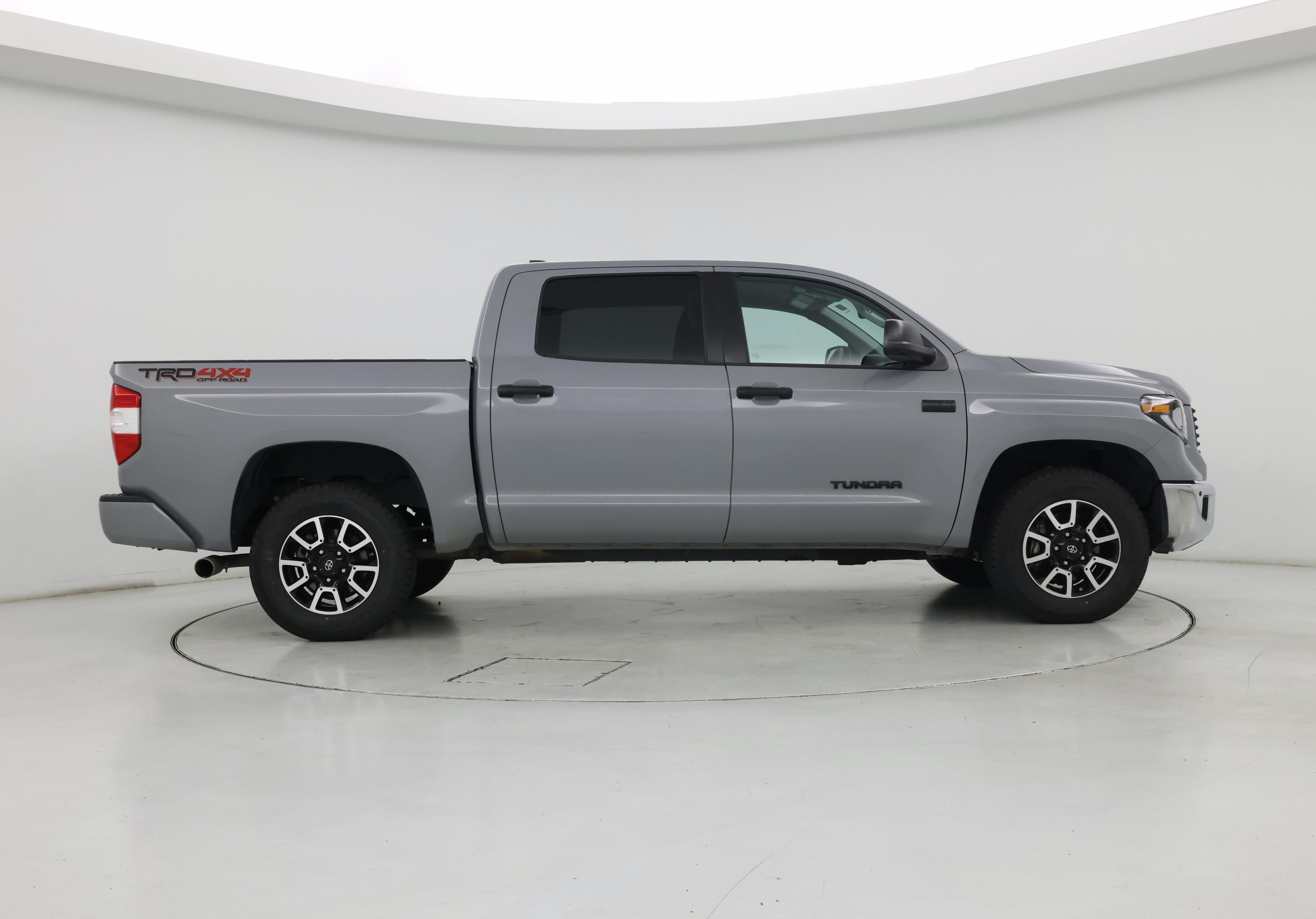Thumbnail: 2020 Toyota Tundra - 7