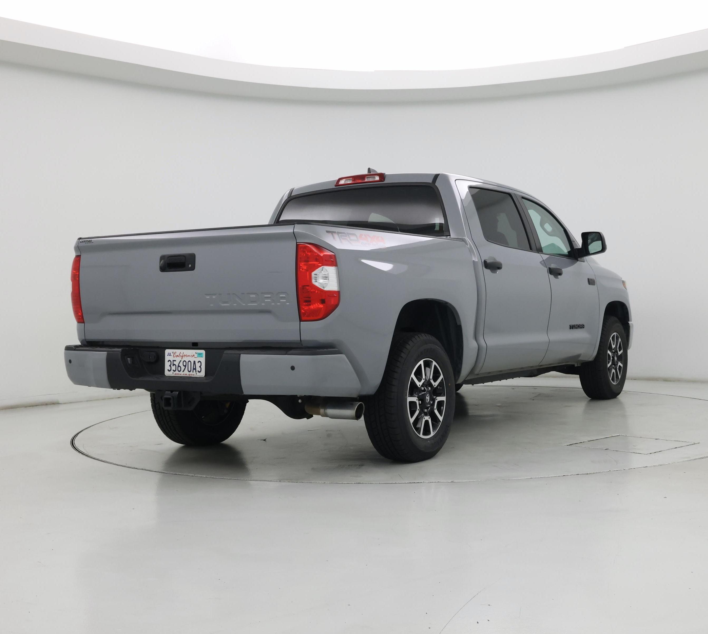 Thumbnail: 2020 Toyota Tundra - 8