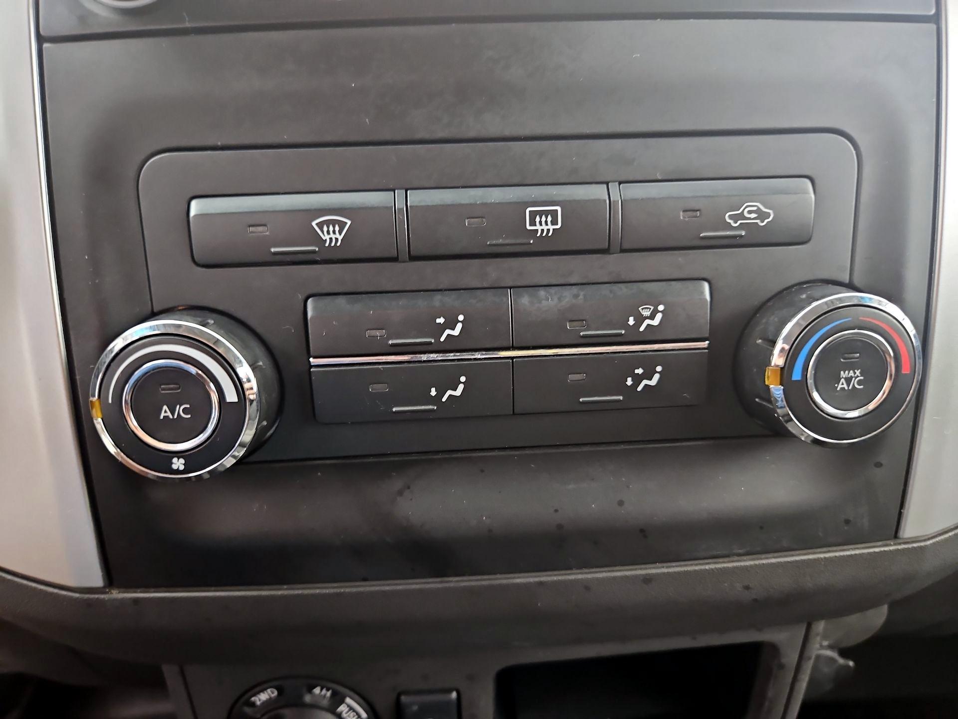 Thumbnail: 2015 Nissan Xterra - 14