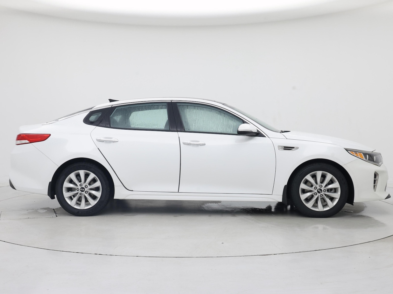 2017 Kia Optima EX - Photo 8