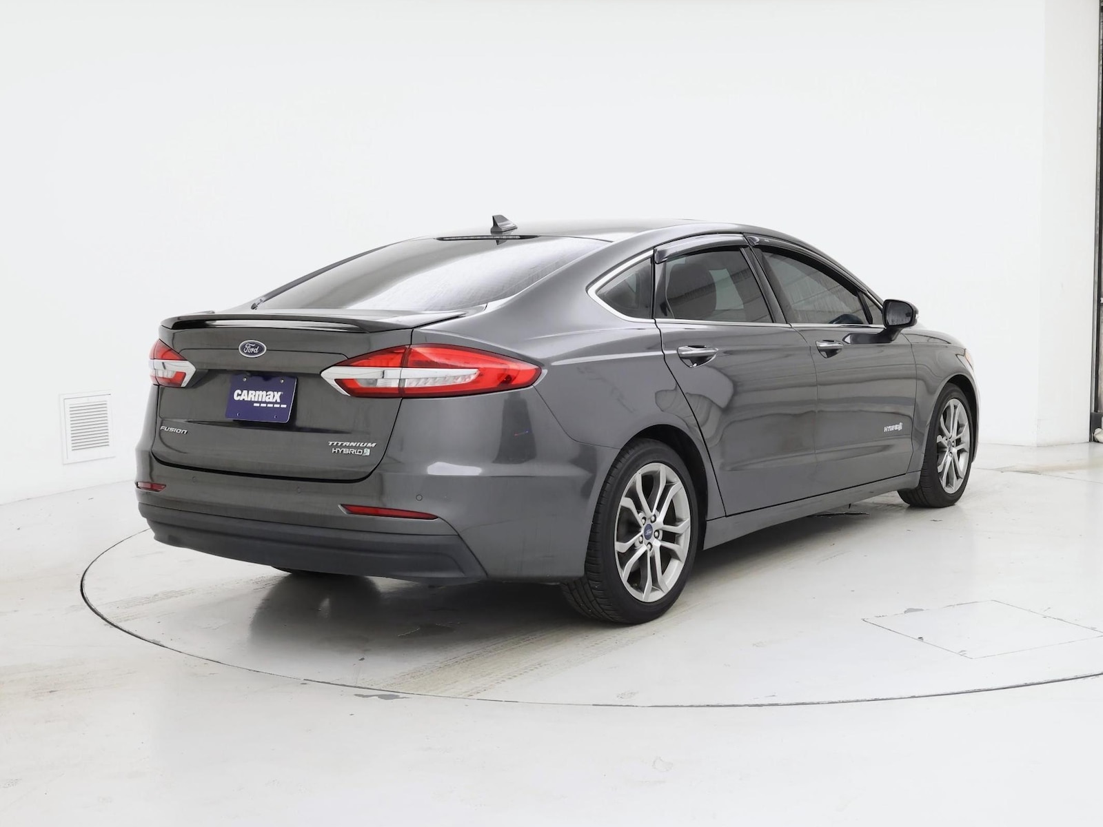 2019 Ford Fusion Hybrid Titanium - Photo 9
