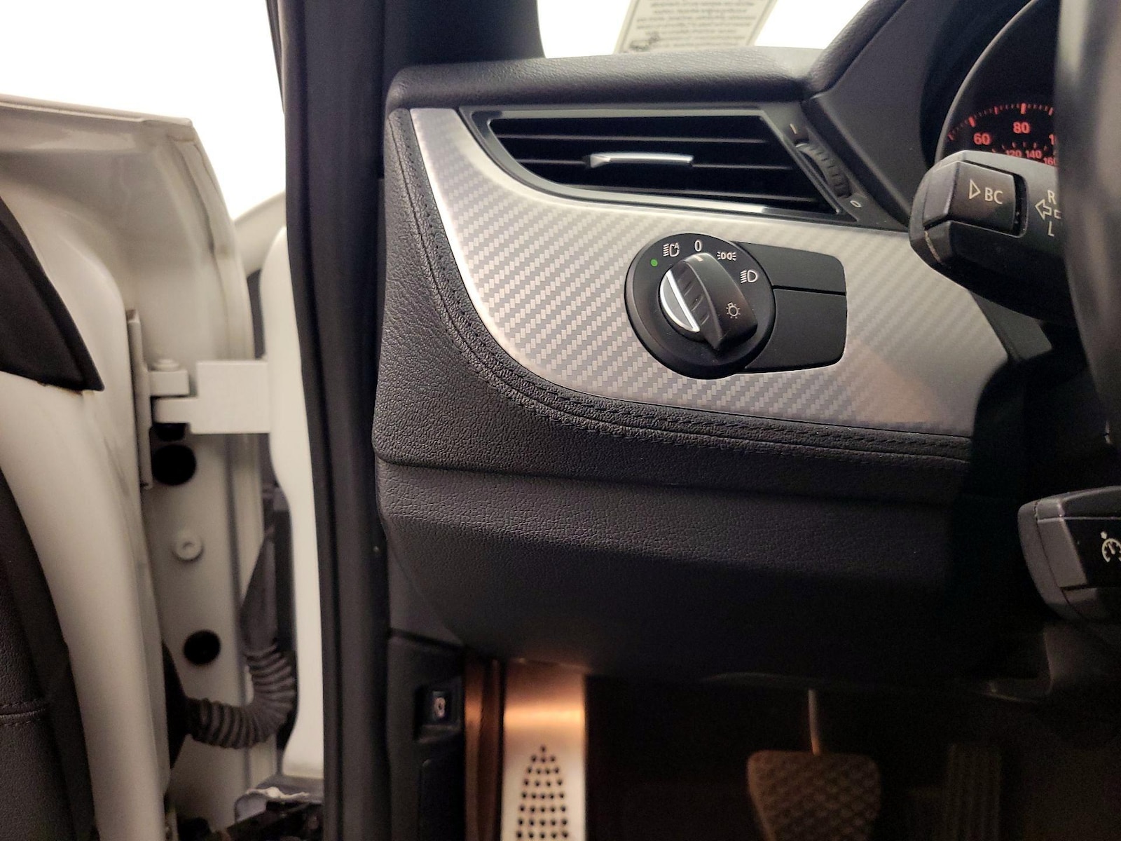 2014 BMW Z4 sDrive28i - Photo 14