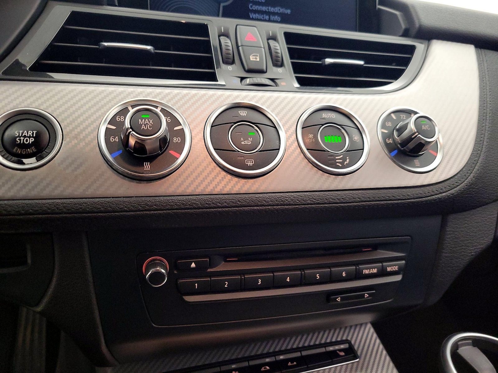 2014 BMW Z4 sDrive28i - Photo 16