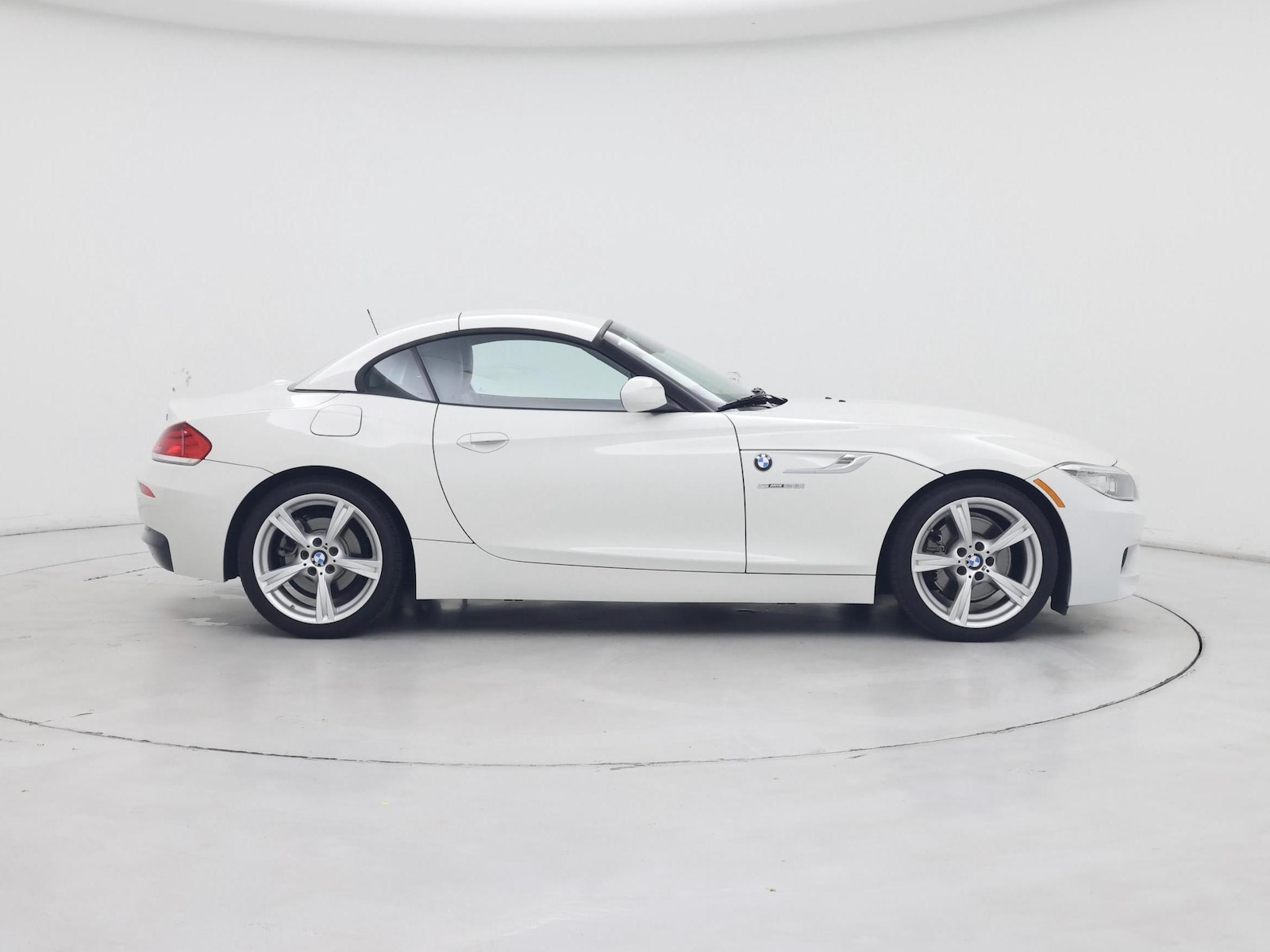 2014 BMW Z4 sDrive28i - Photo 8