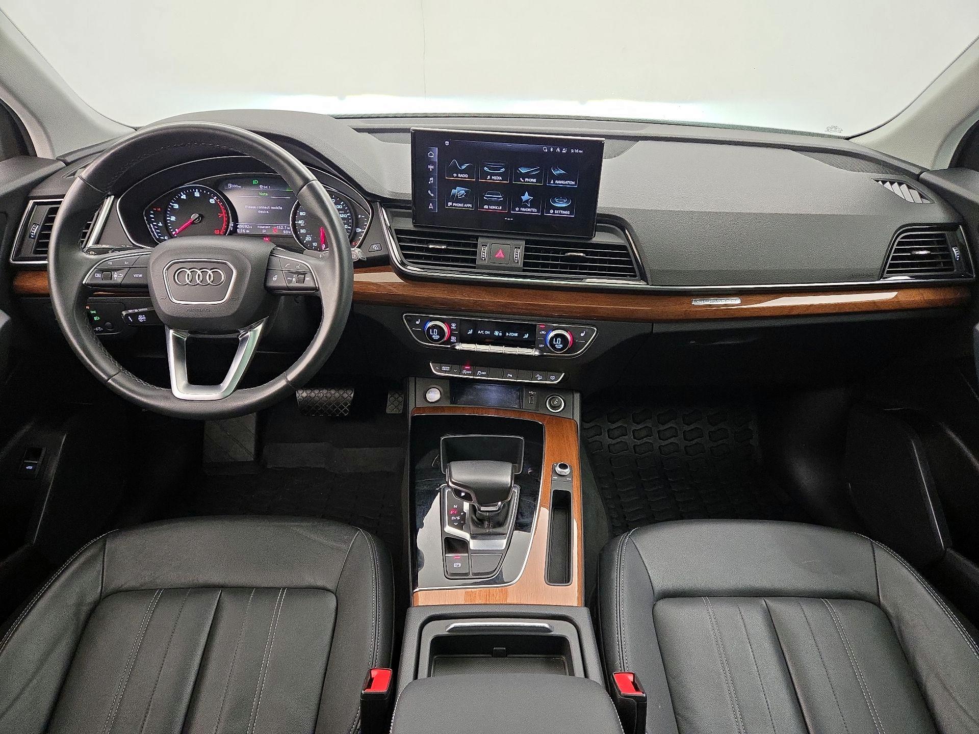 Thumbnail: 2022 Audi Q5 - 9