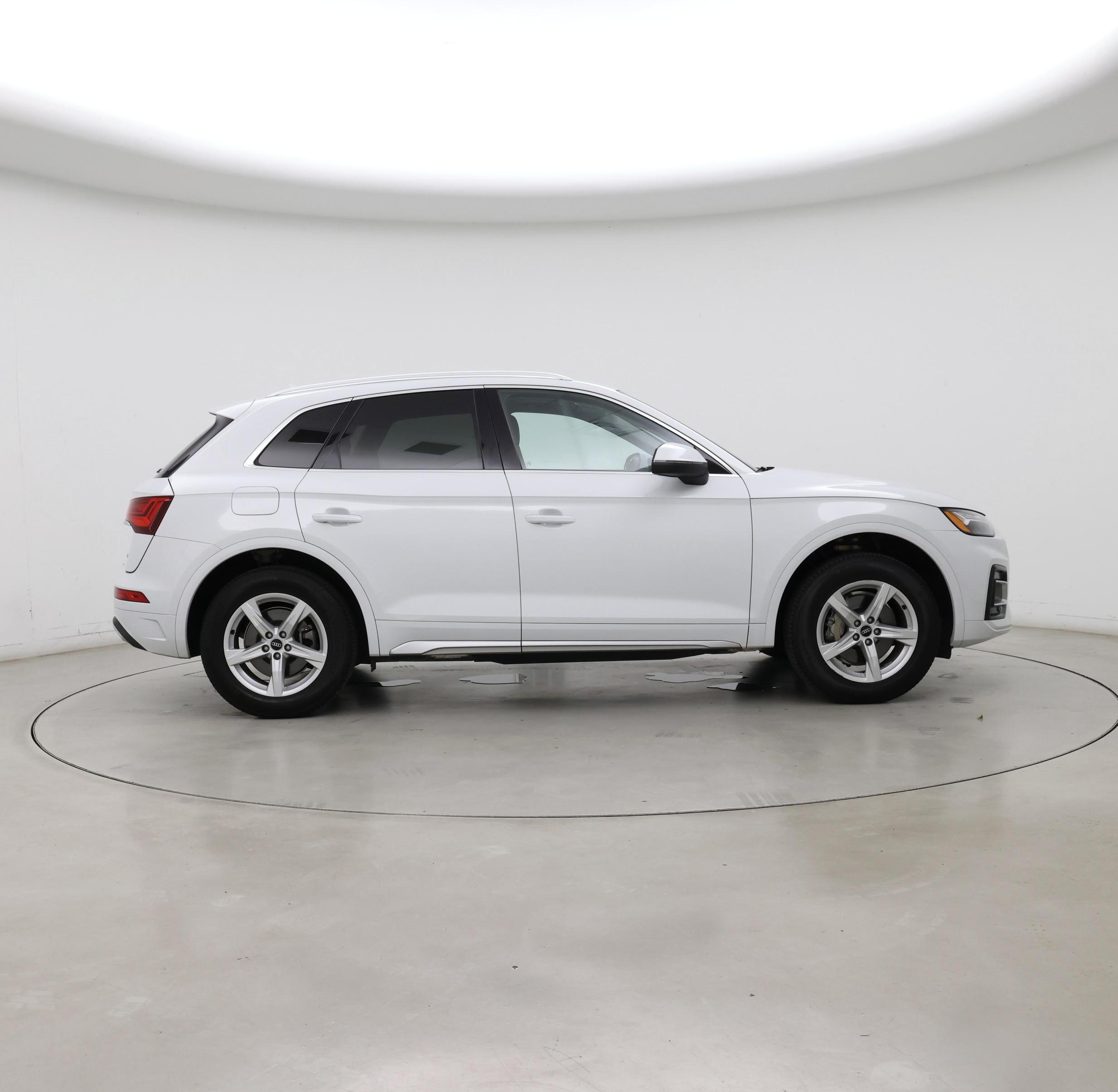 Thumbnail: 2022 Audi Q5 - 7