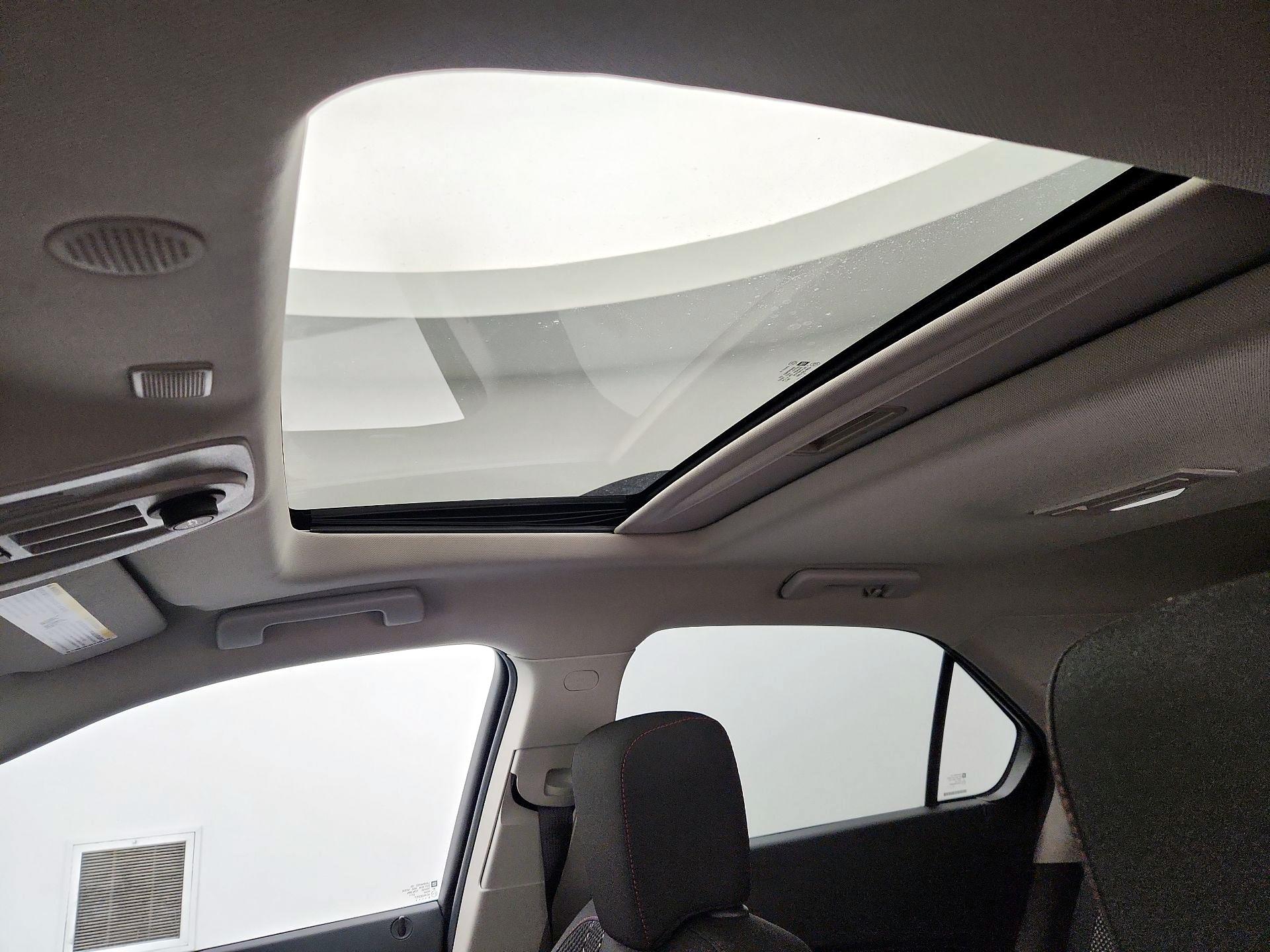 Thumbnail: 2017 Chevrolet Equinox - 20