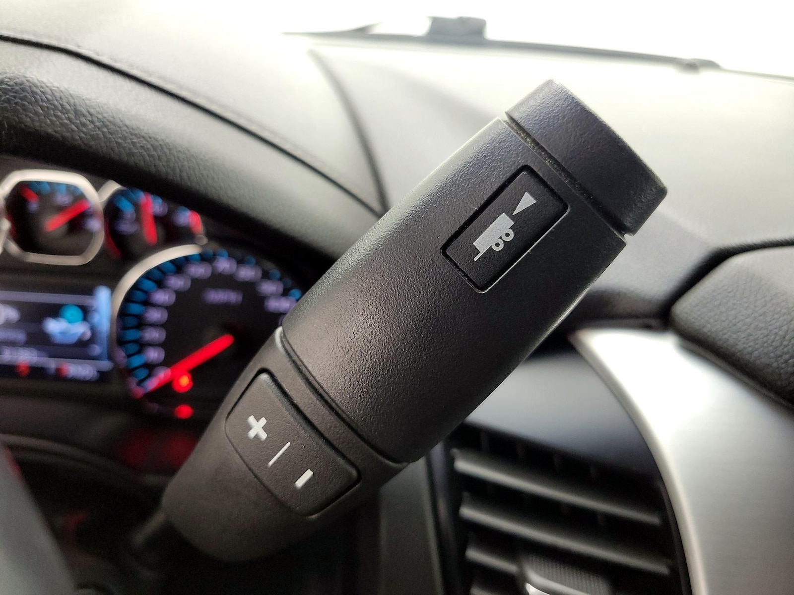 2019 GMC Yukon SLT Standard Edition - Photo 19