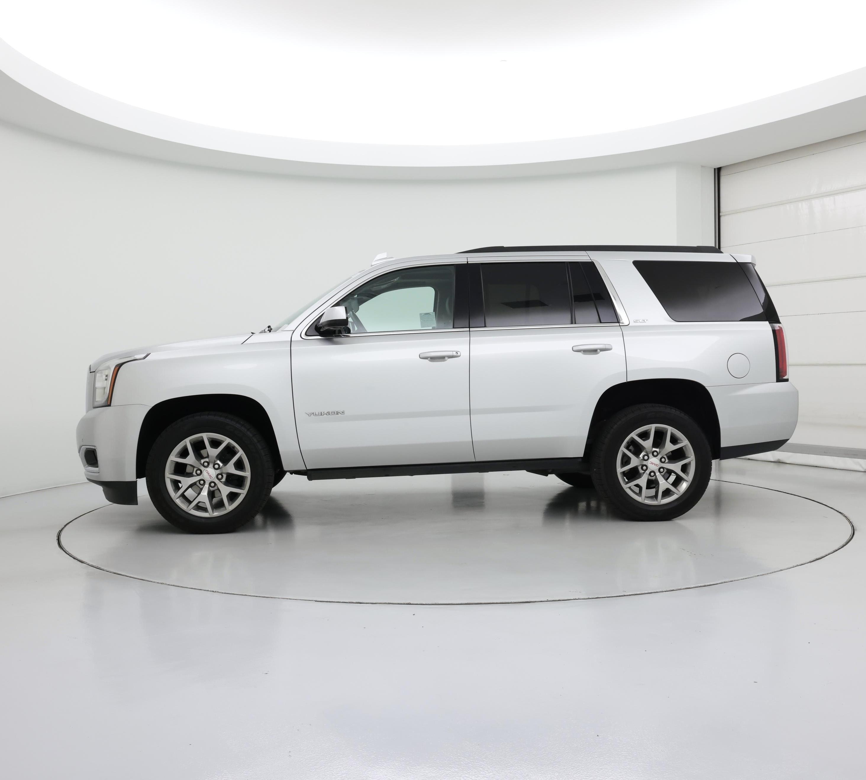 Thumbnail: 2019 GMC Yukon - 3