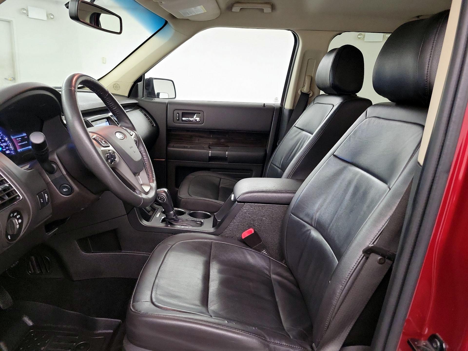 Thumbnail: 2019 Ford Flex - 9