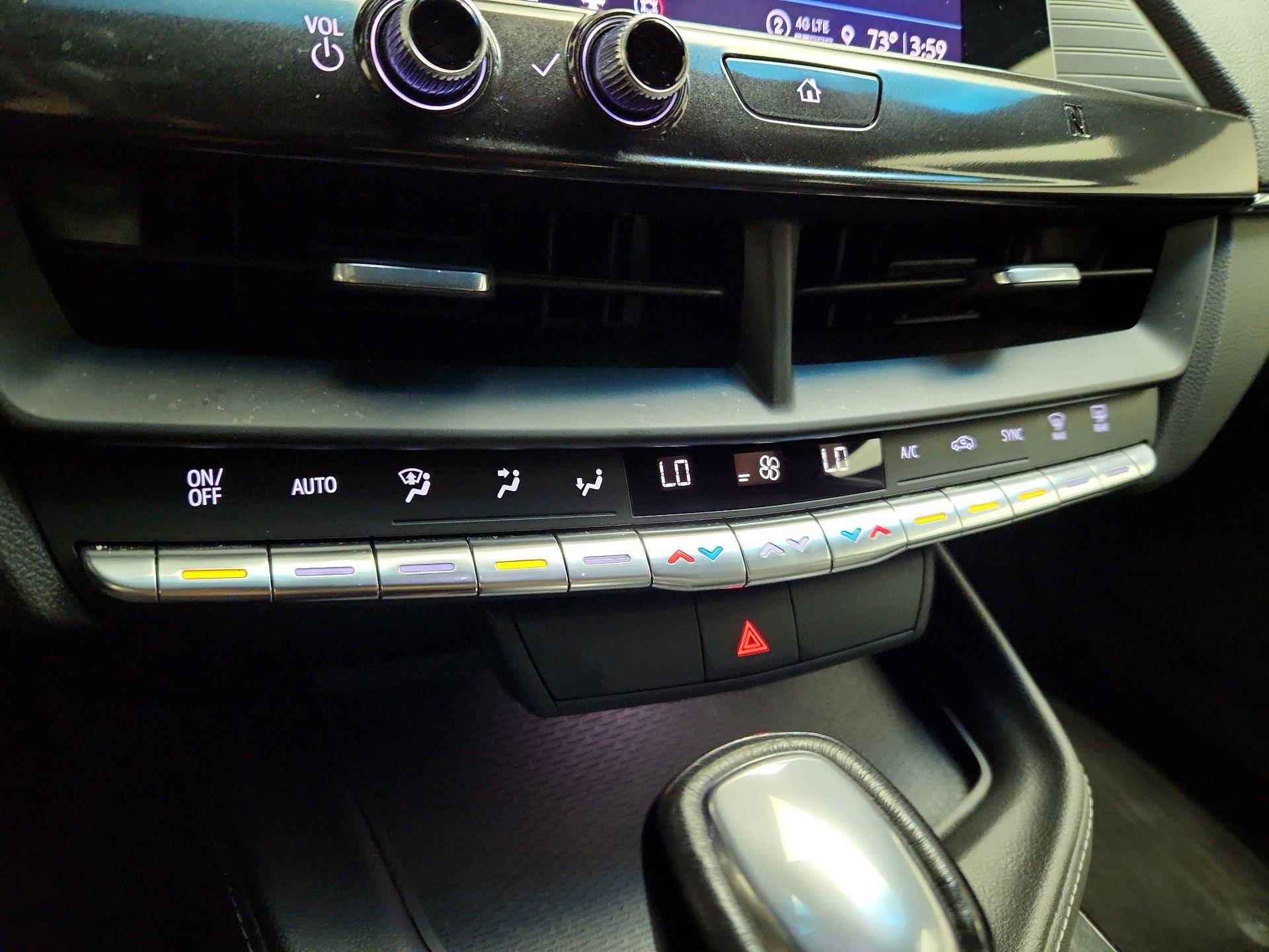 Thumbnail: 2021 Cadillac CT4 - 16