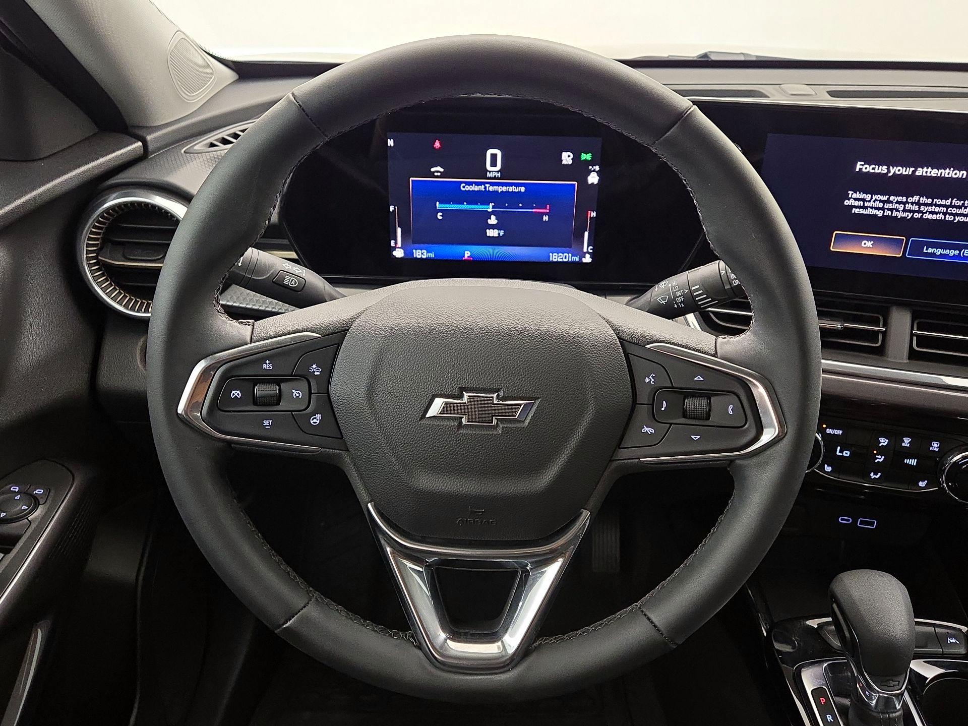 Thumbnail: 2025 Chevrolet Trax - 10