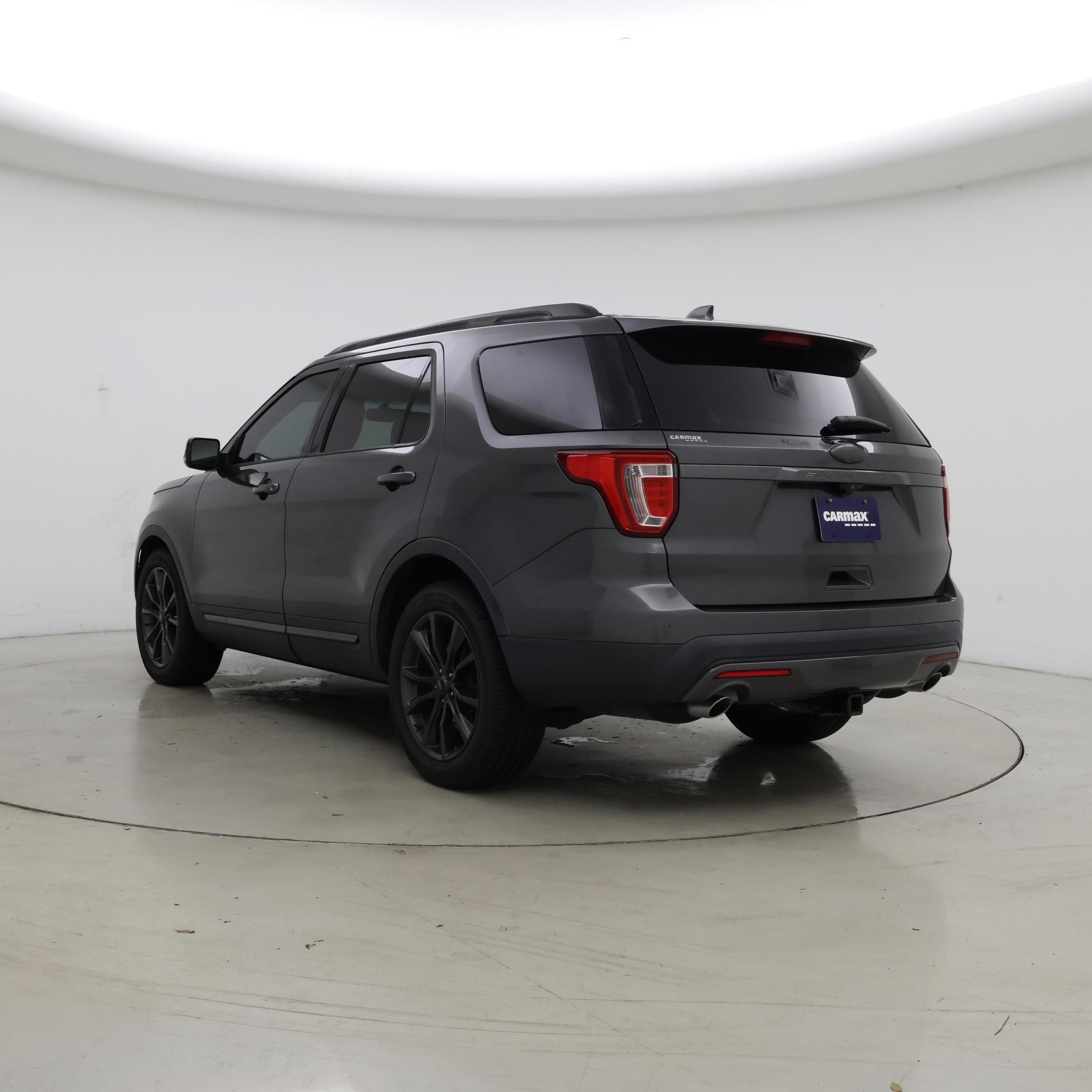 Thumbnail: 2017 Ford Explorer - 2