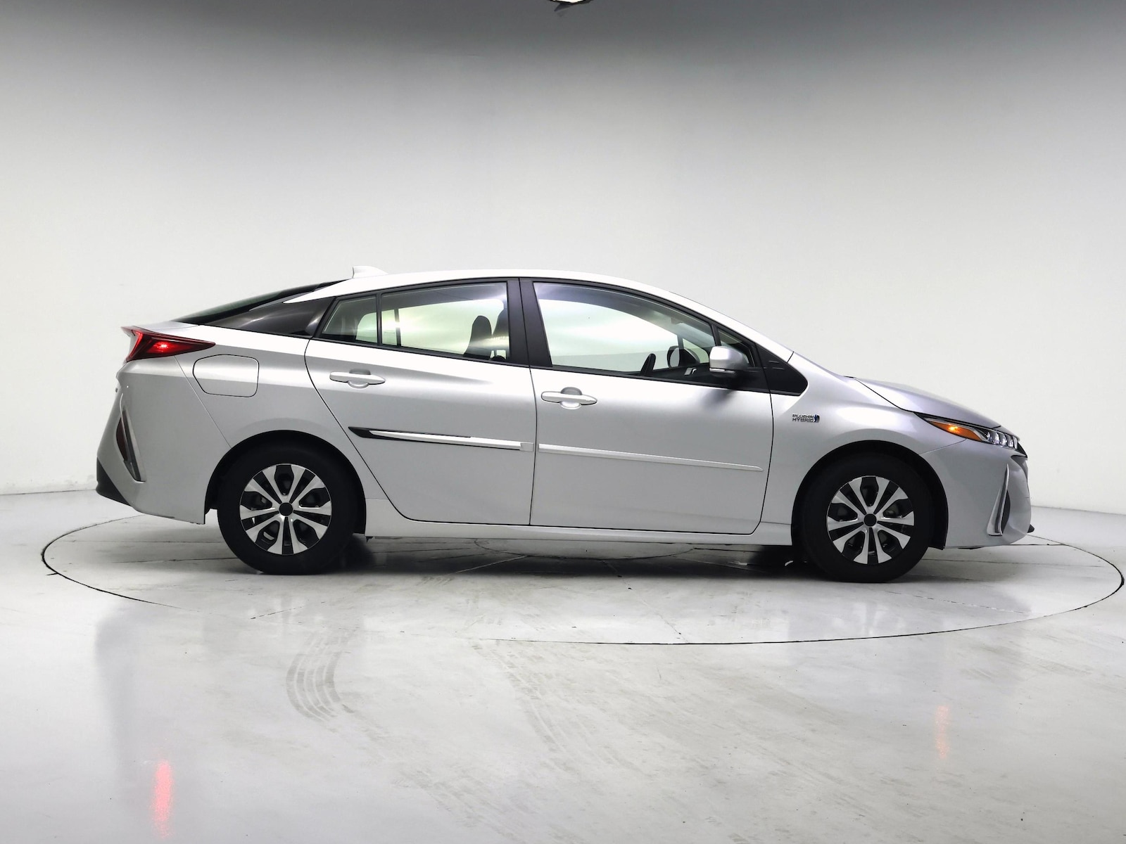 2022 Toyota Prius Prime XLE - Photo 8