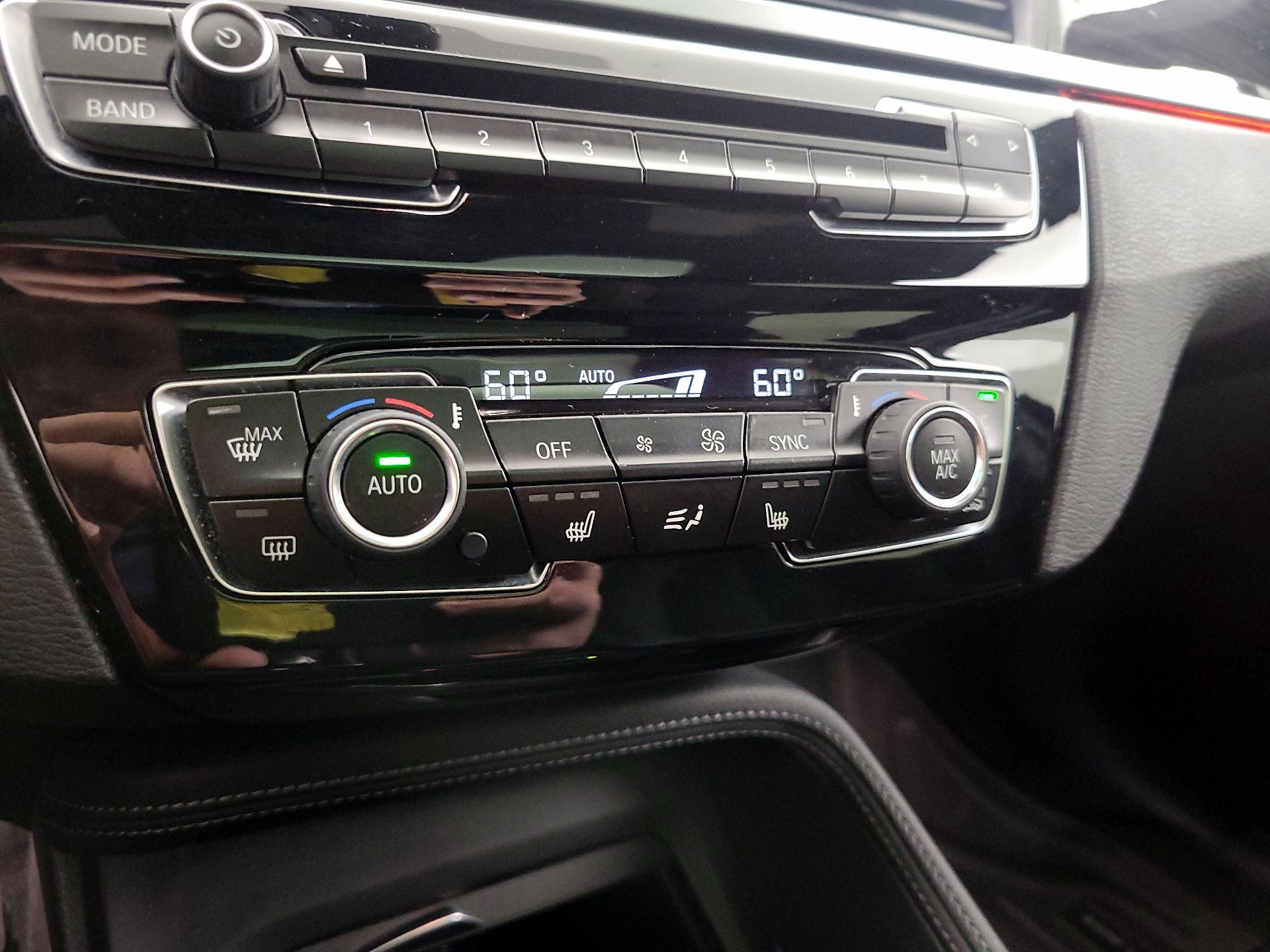 Thumbnail: 2018 BMW X1 - 17