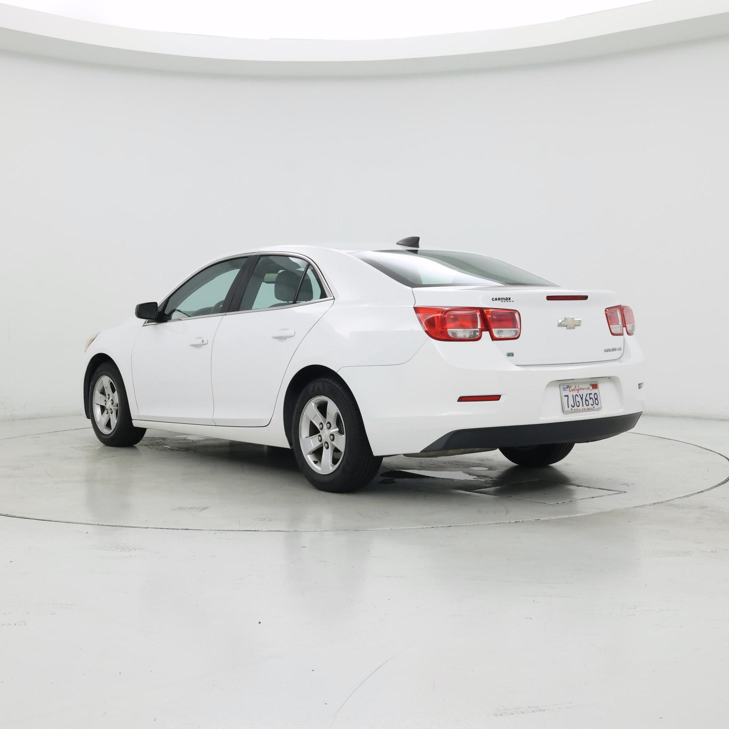 Thumbnail: 2015 Chevrolet Malibu - 2