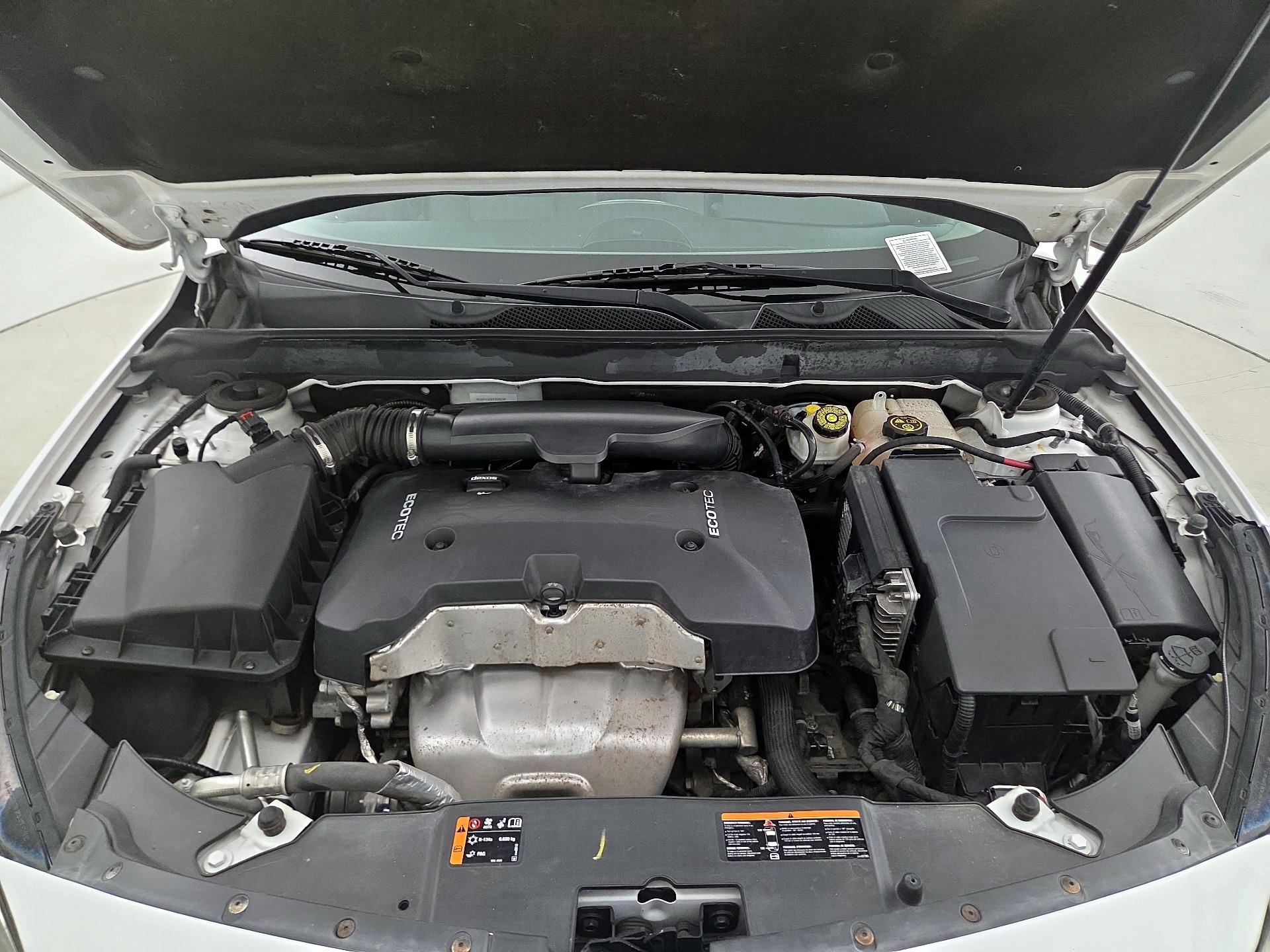 Thumbnail: 2015 Chevrolet Malibu - 20