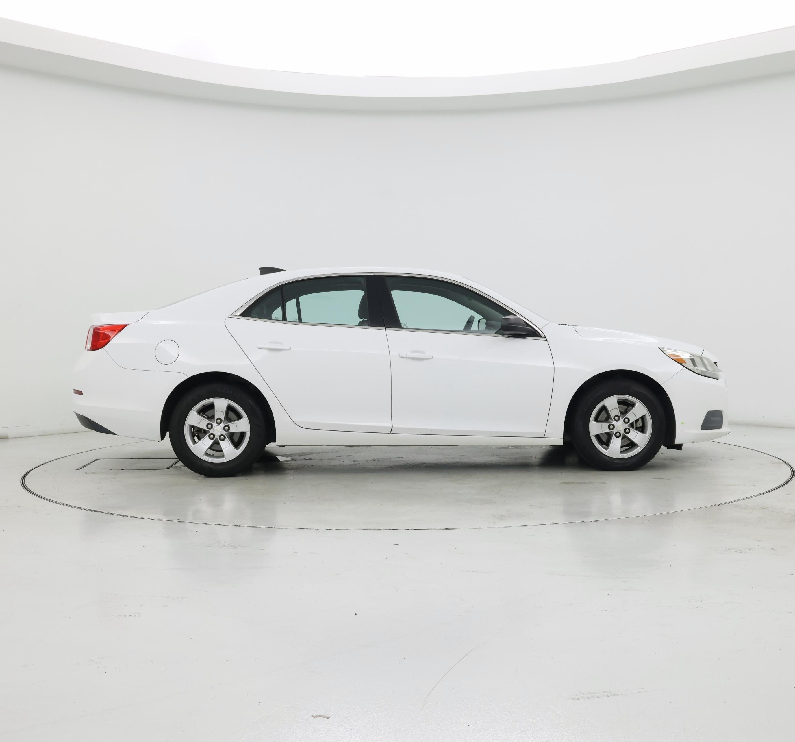 Thumbnail: 2015 Chevrolet Malibu - 7