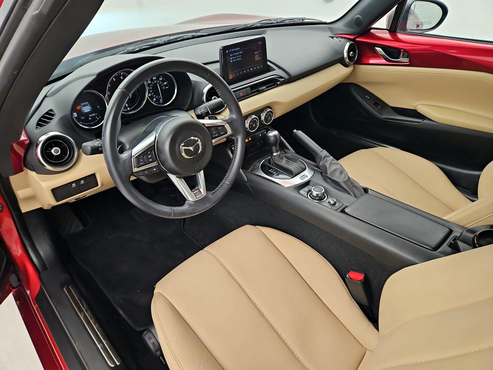 Thumbnail: 2020 Mazda MX-5 Miata - 9