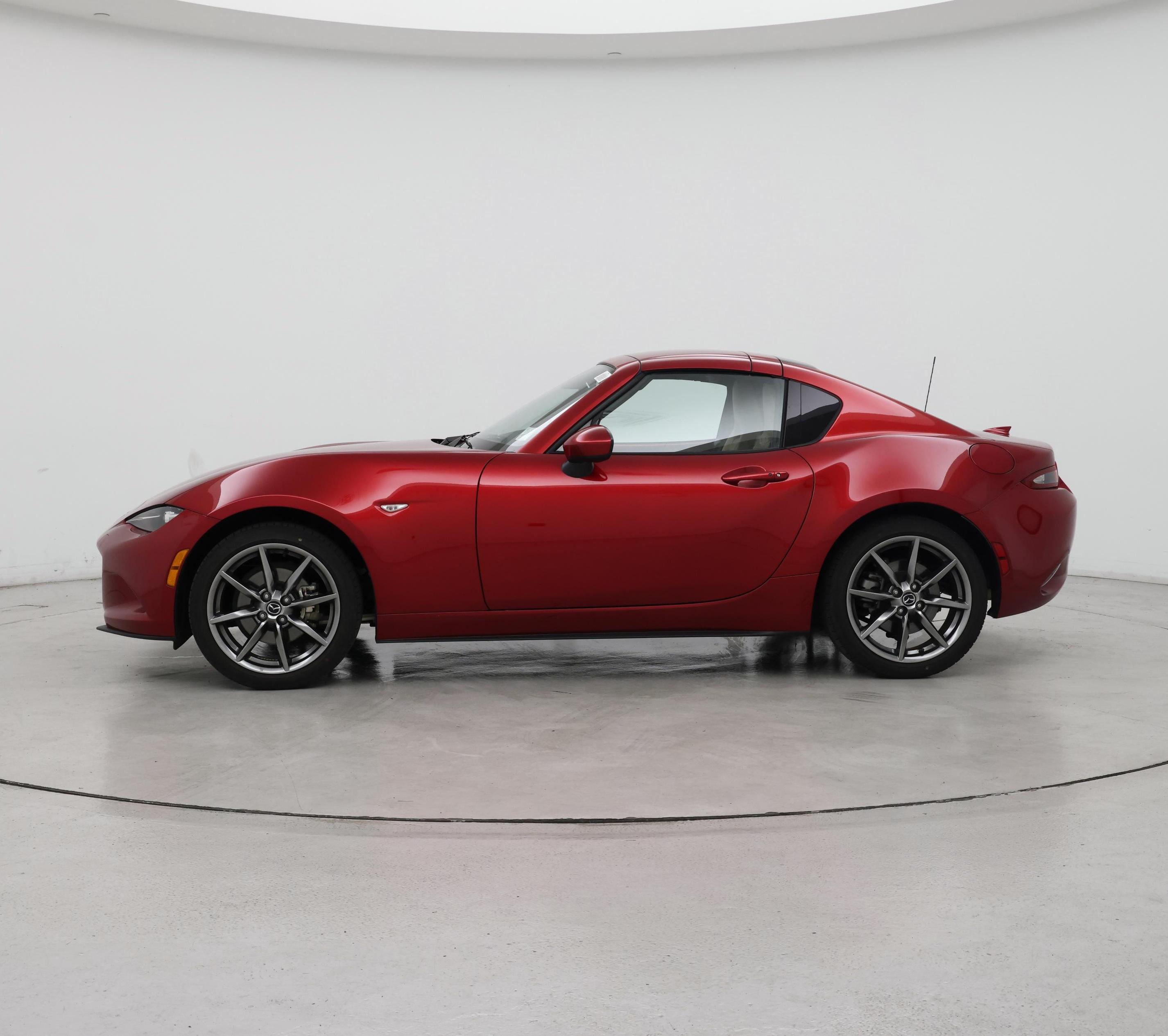 Thumbnail: 2020 Mazda MX-5 Miata - 3