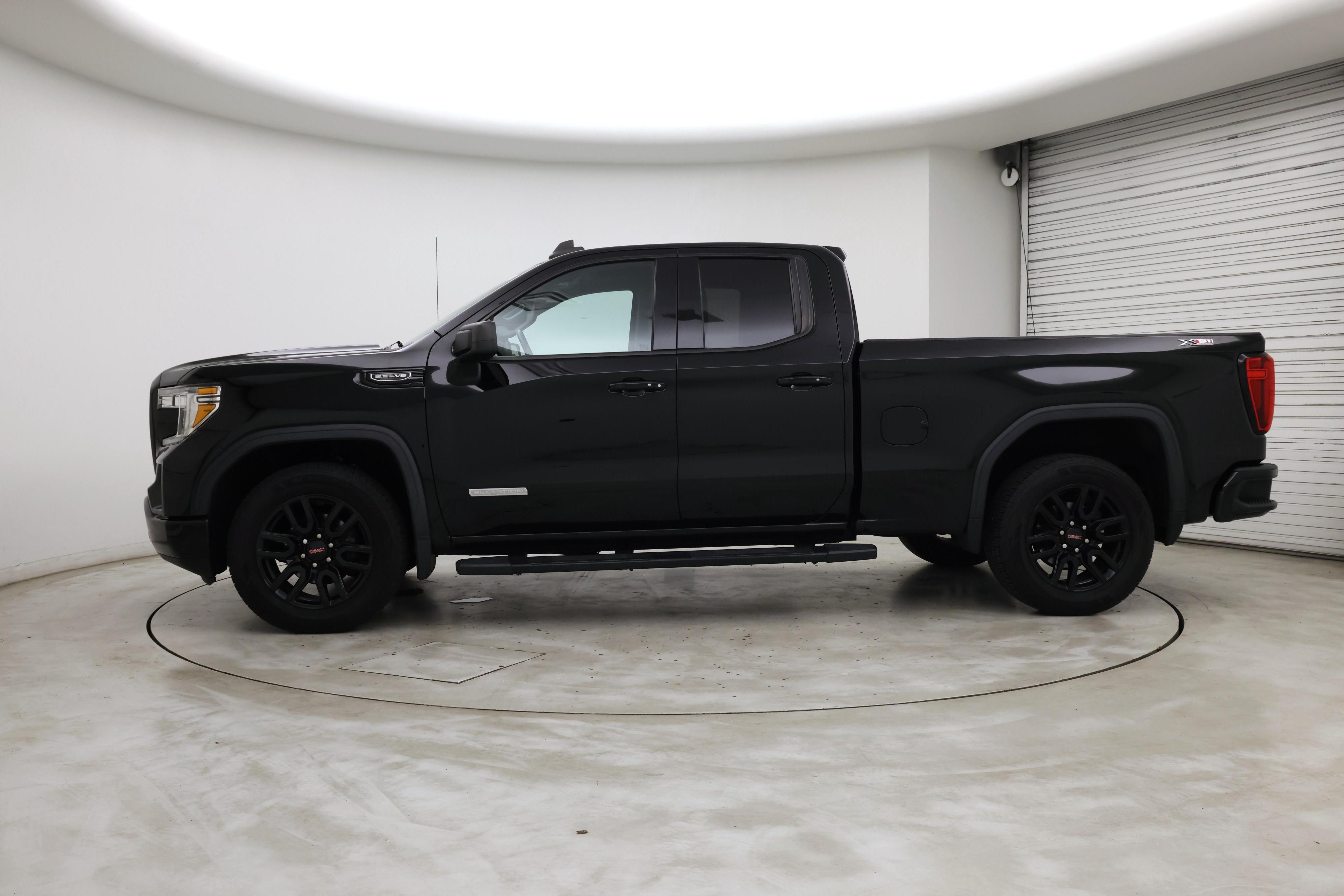 Thumbnail: 2022 GMC Sierra 1500 - 3
