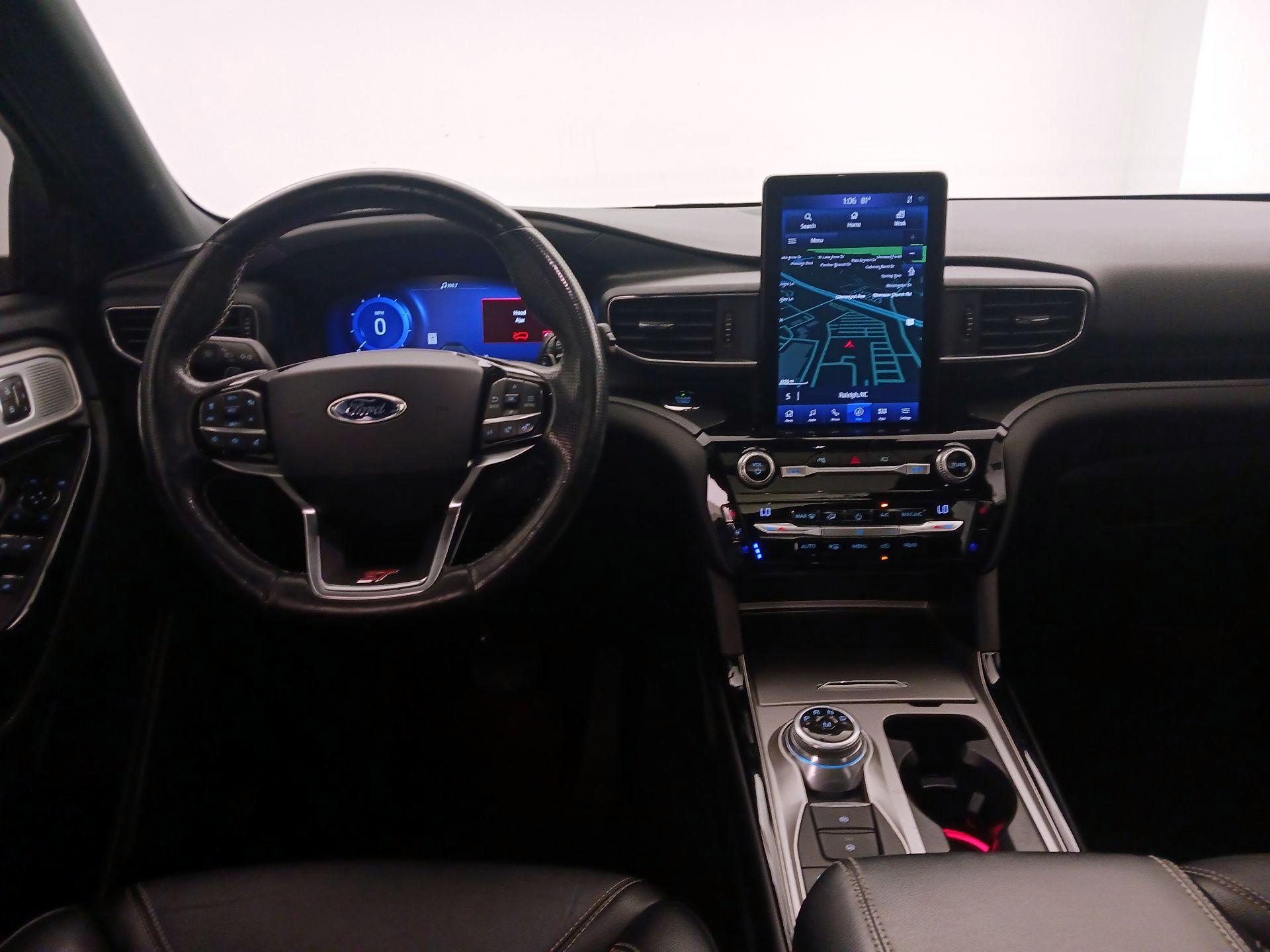 Thumbnail: 2021 Ford Explorer - 10