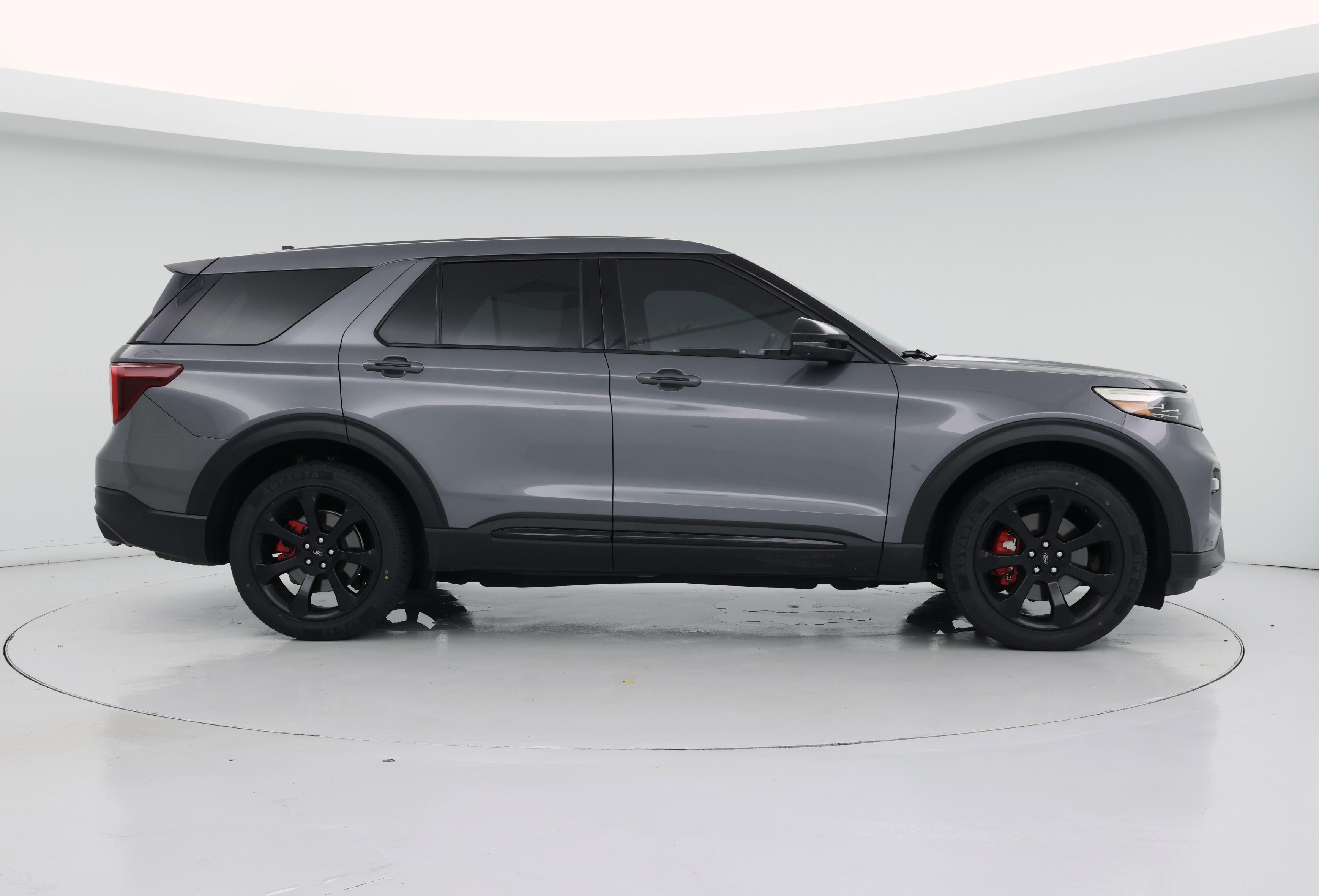 Thumbnail: 2021 Ford Explorer - 7