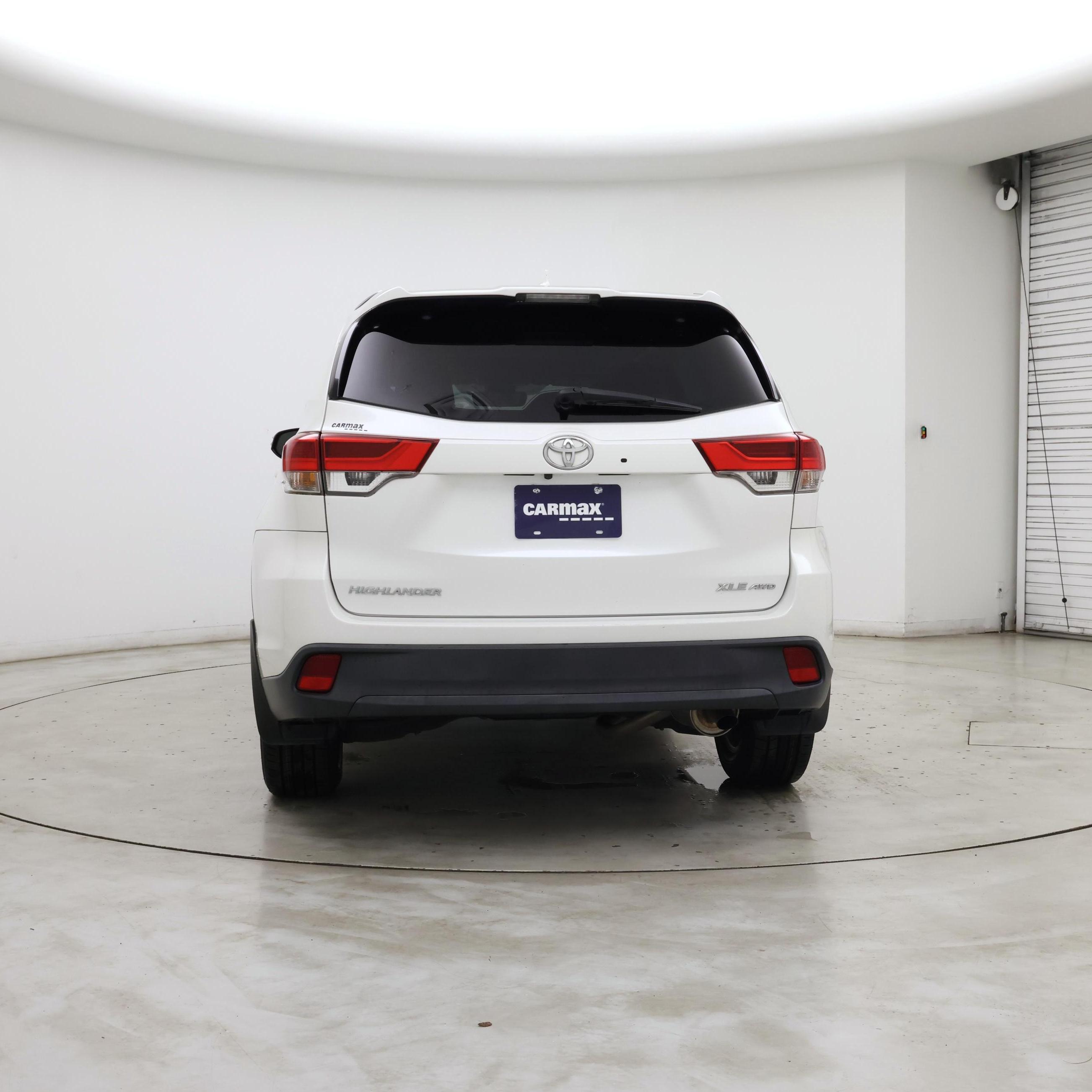 Thumbnail: 2018 Toyota Highlander - 6