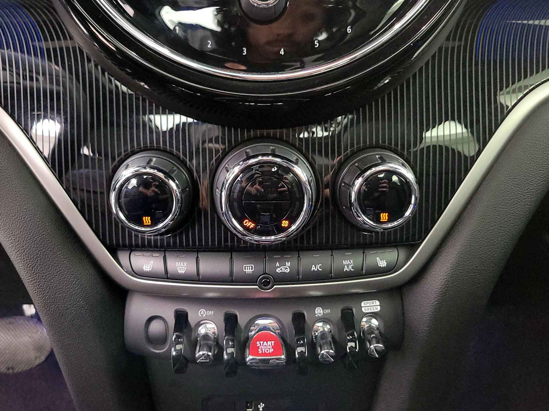 Thumbnail: 2023 MINI Cooper Countryman - 17