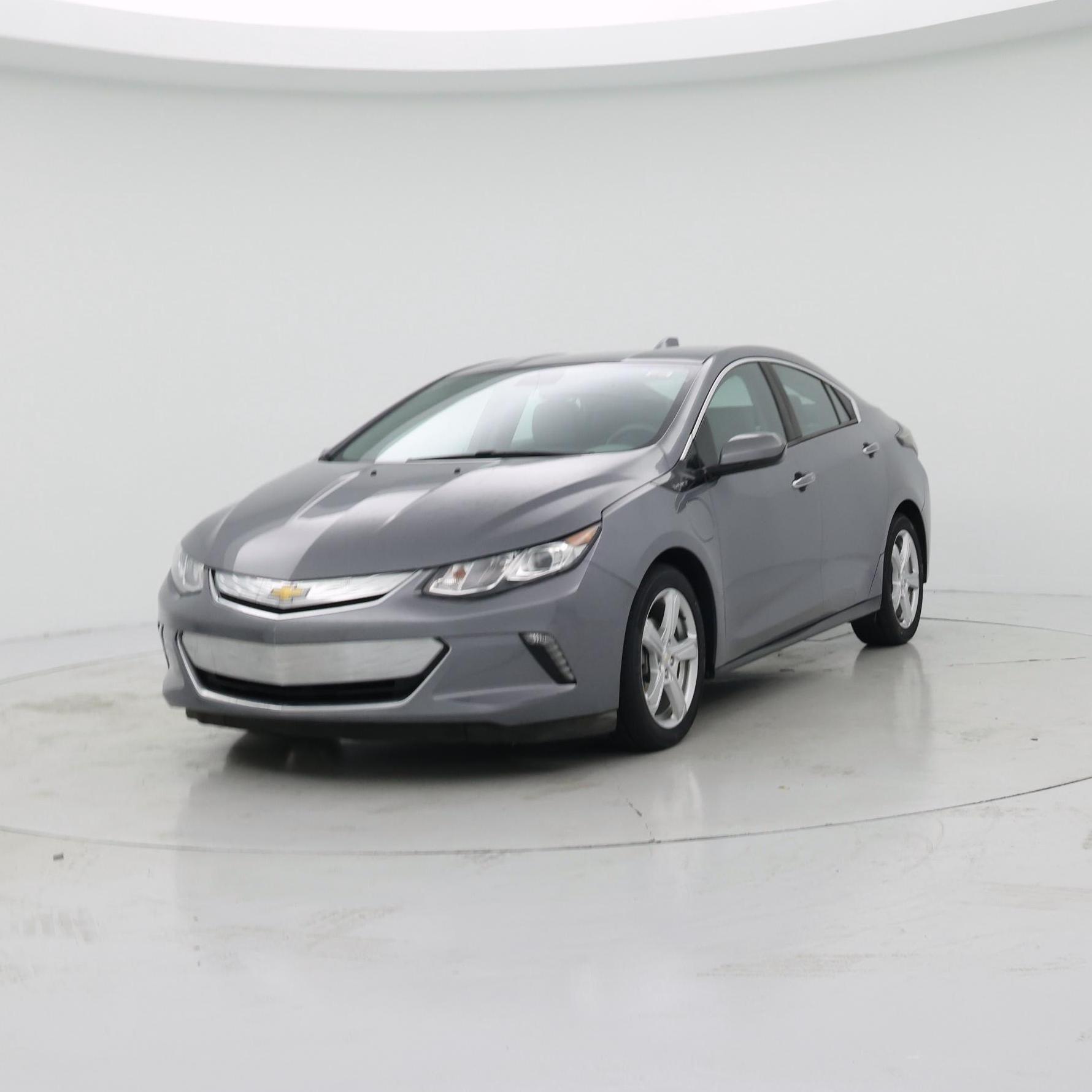 Thumbnail: 2018 Chevrolet Volt - 4