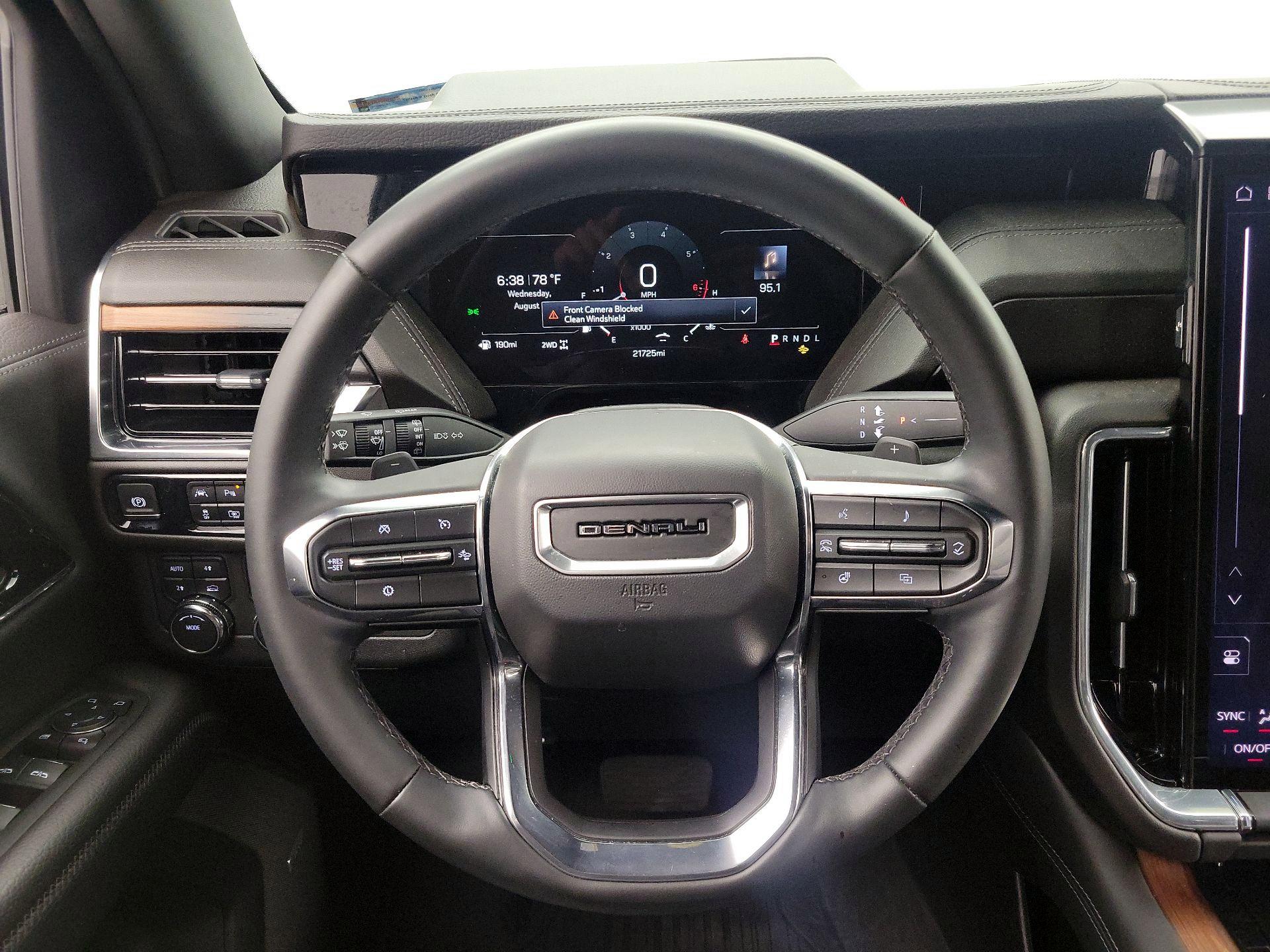 Thumbnail: 2025 GMC Yukon XL - 10