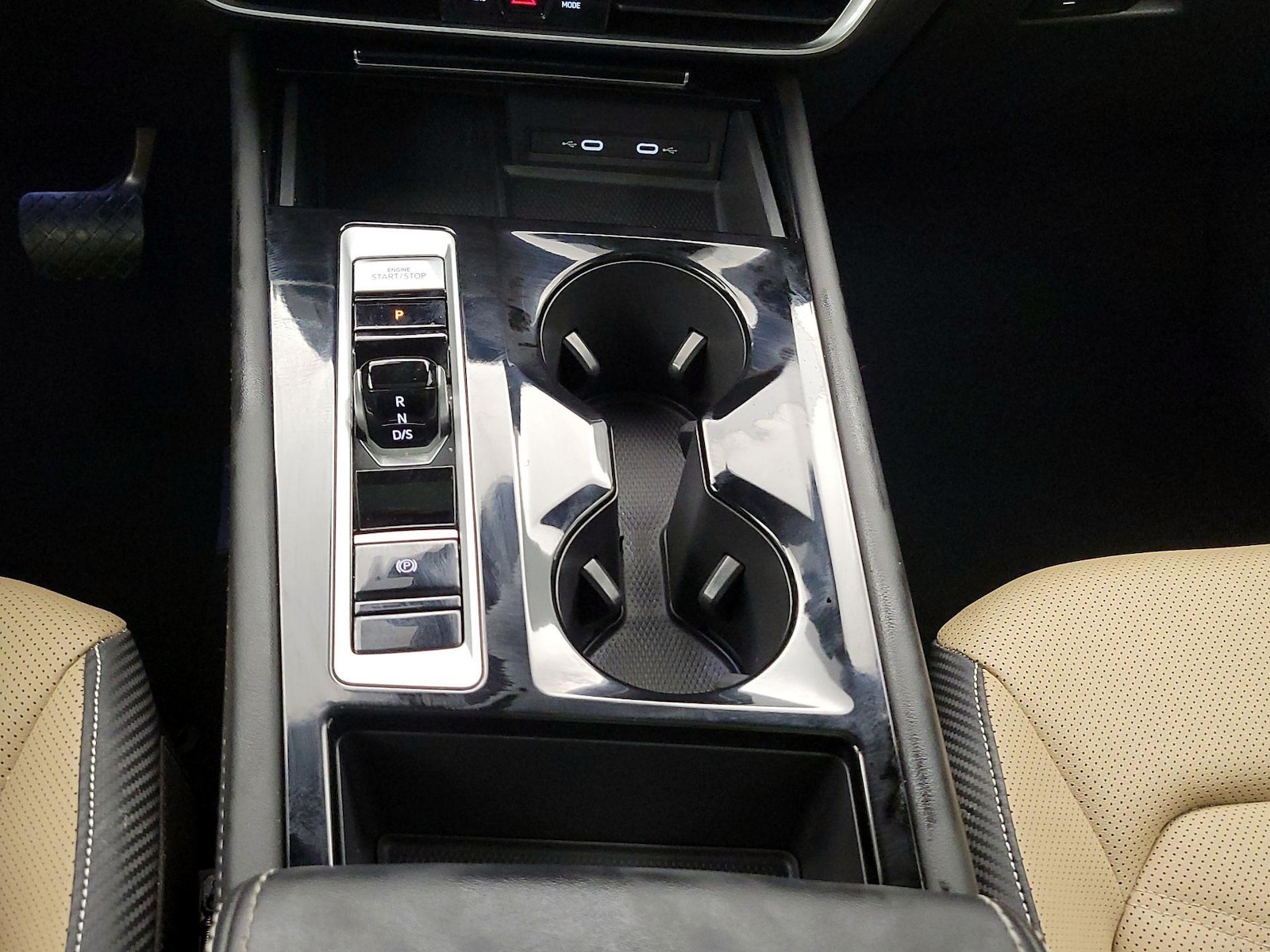 2024 Volkswagen Atlas Cross Sport SE w/Tech - Photo 18