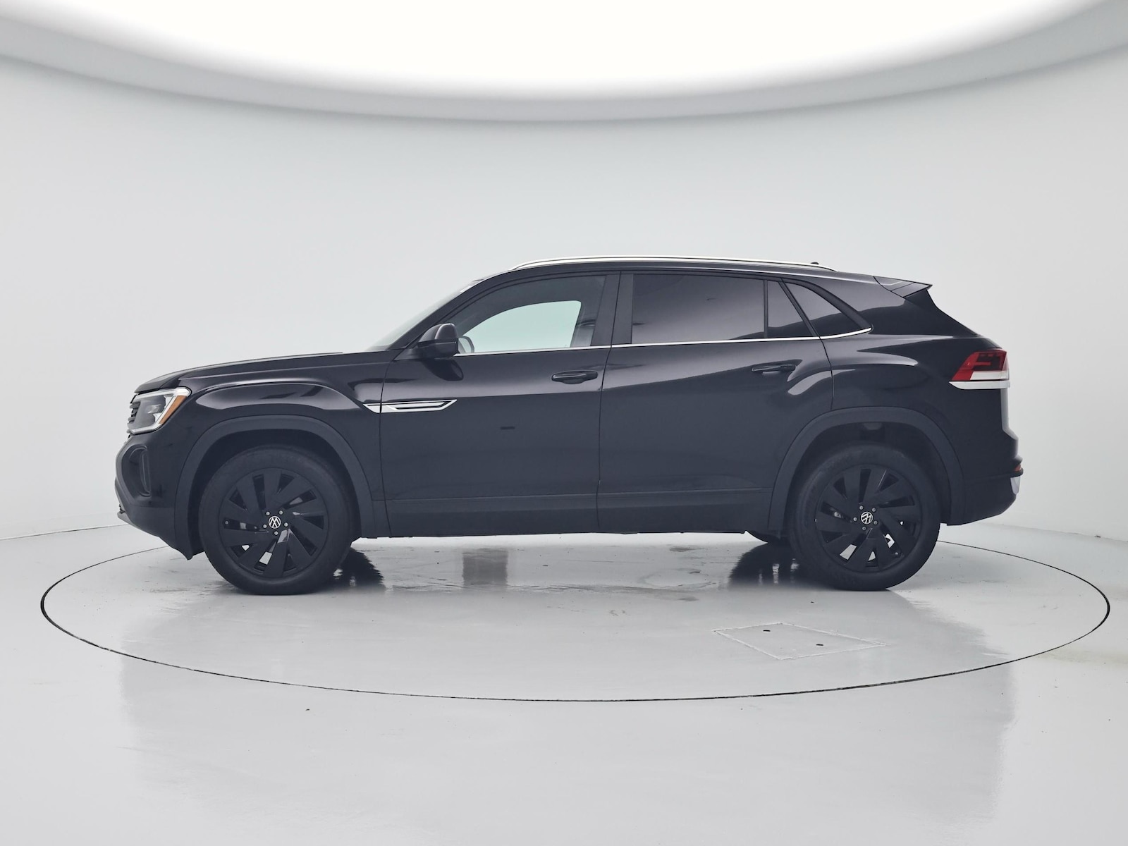 2024 Volkswagen Atlas Cross Sport SE w/Tech - Photo 4
