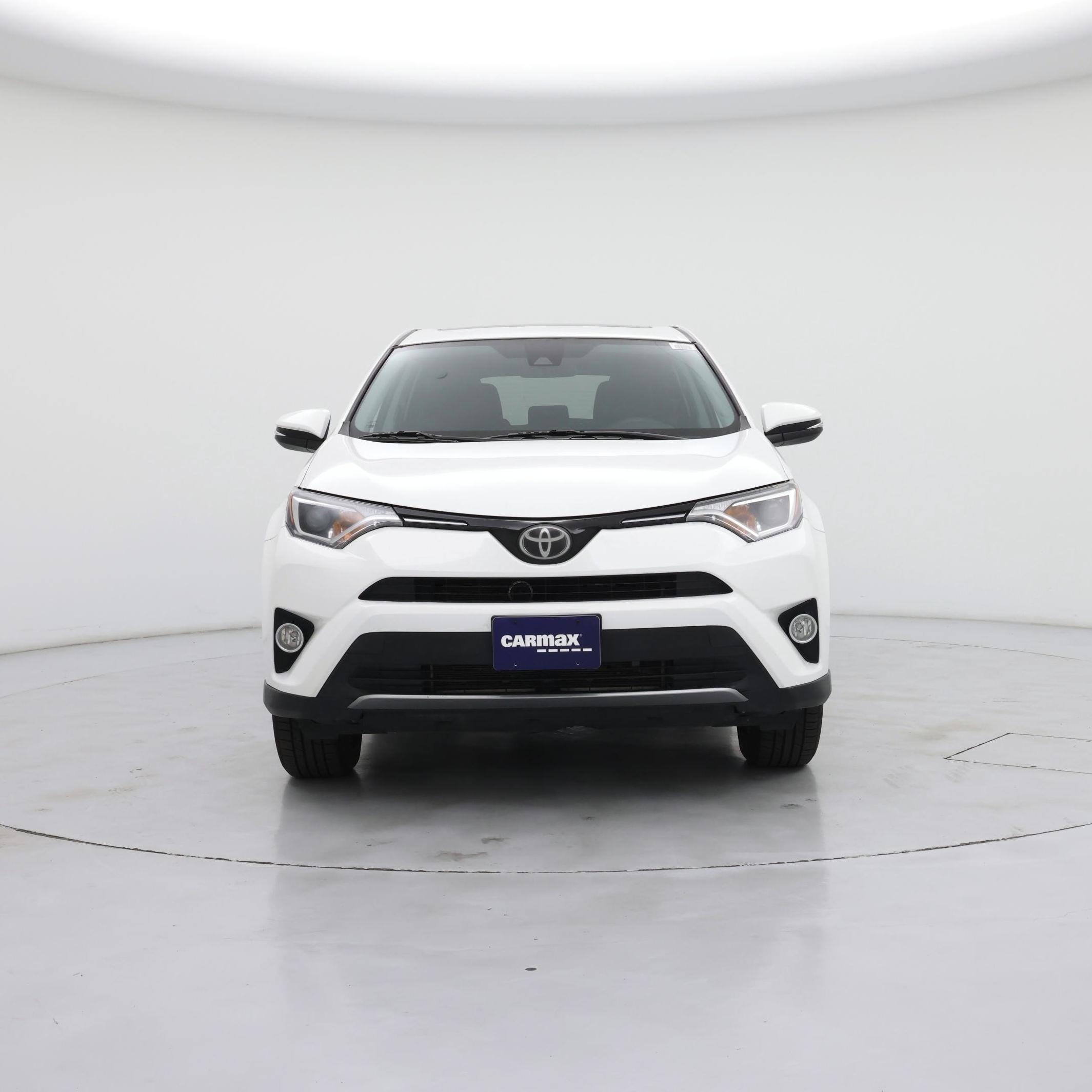 Thumbnail: 2018 Toyota RAV4 - 5
