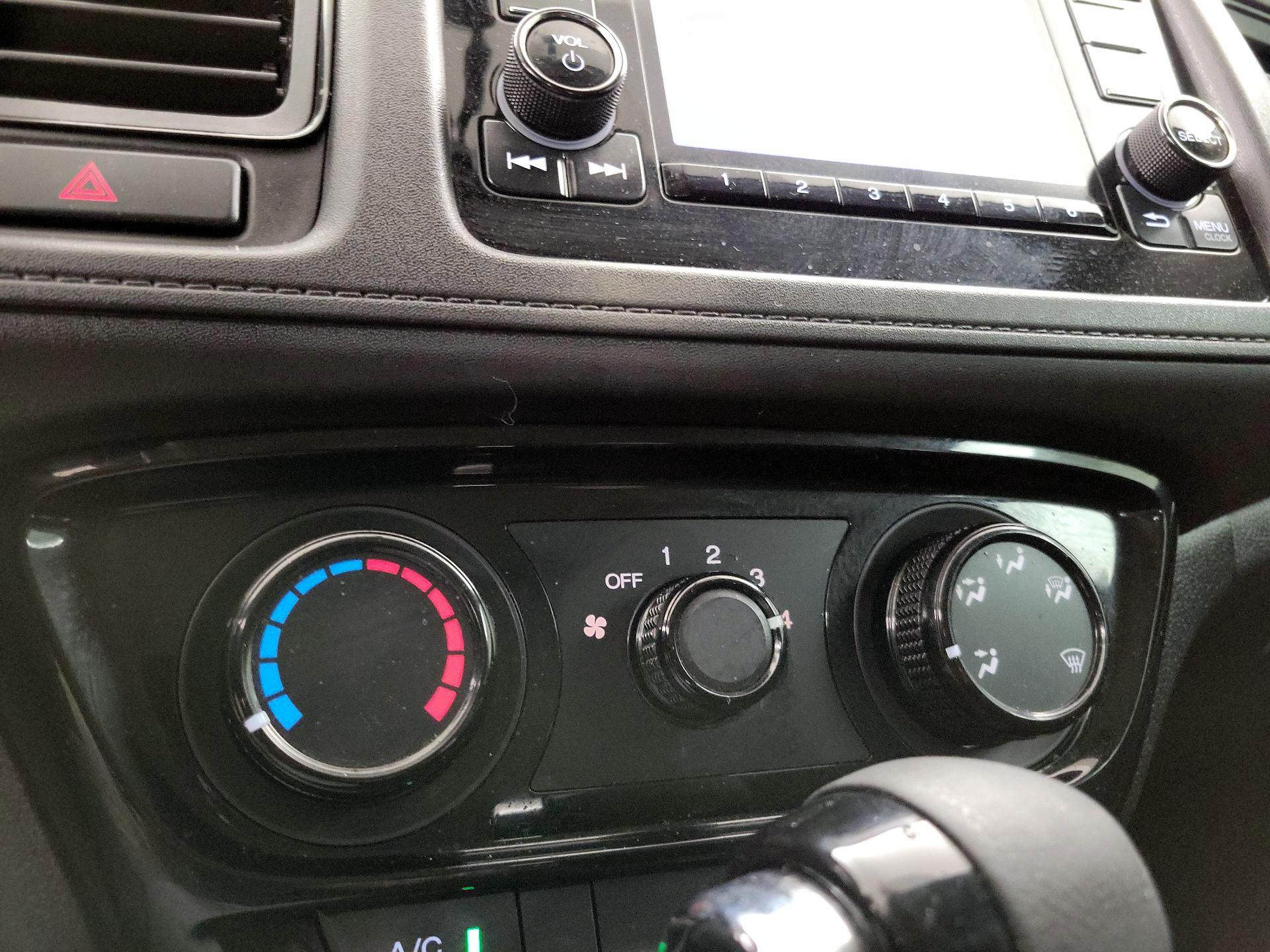 Thumbnail: 2018 Honda HR-V - 16