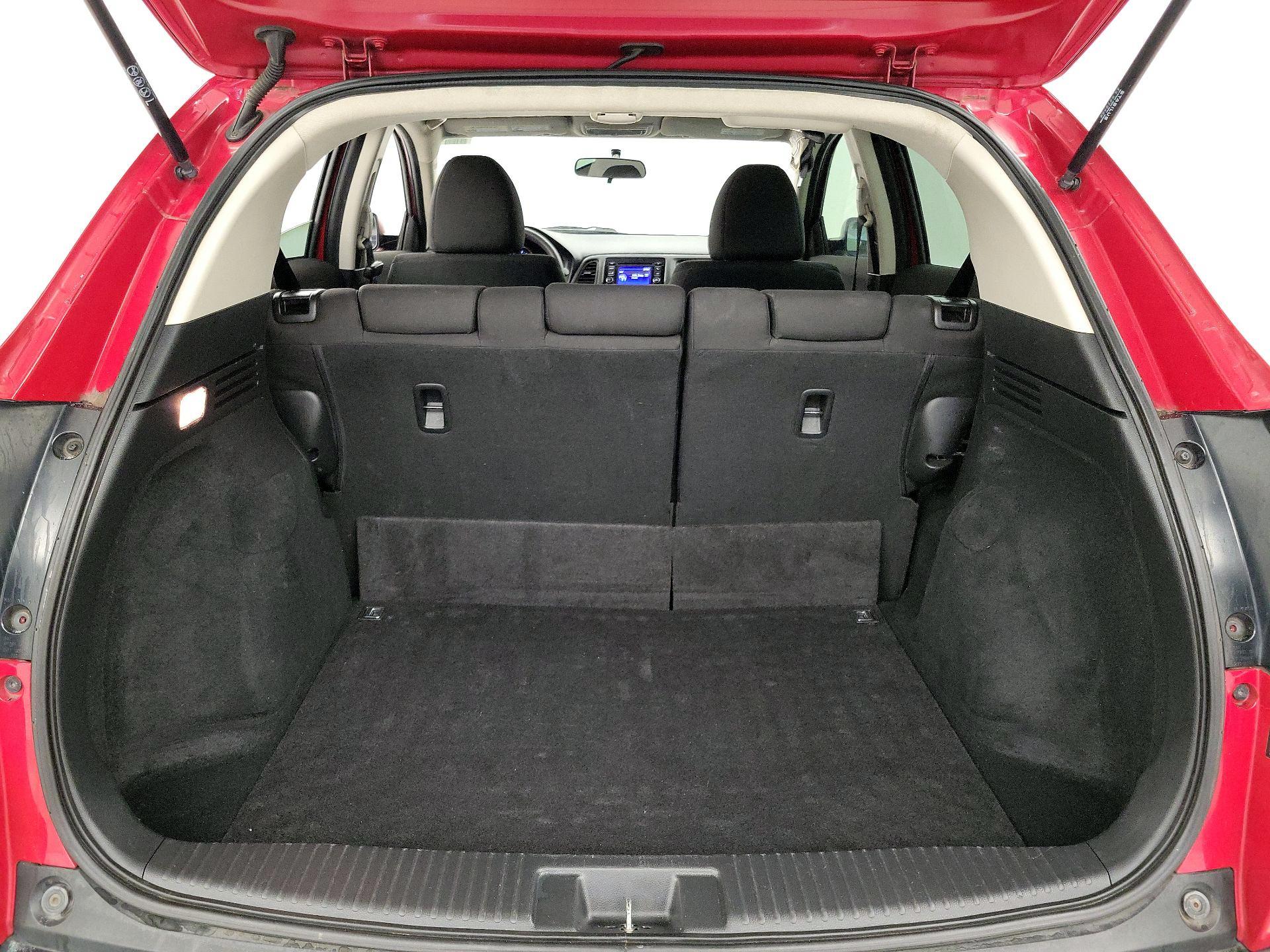 Thumbnail: 2018 Honda HR-V - 19