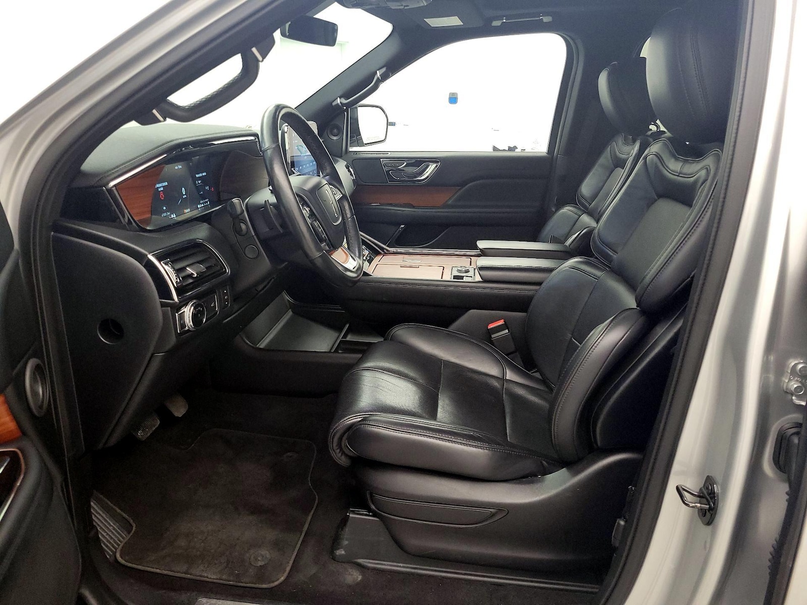 2019 Lincoln Navigator Select - Photo 12