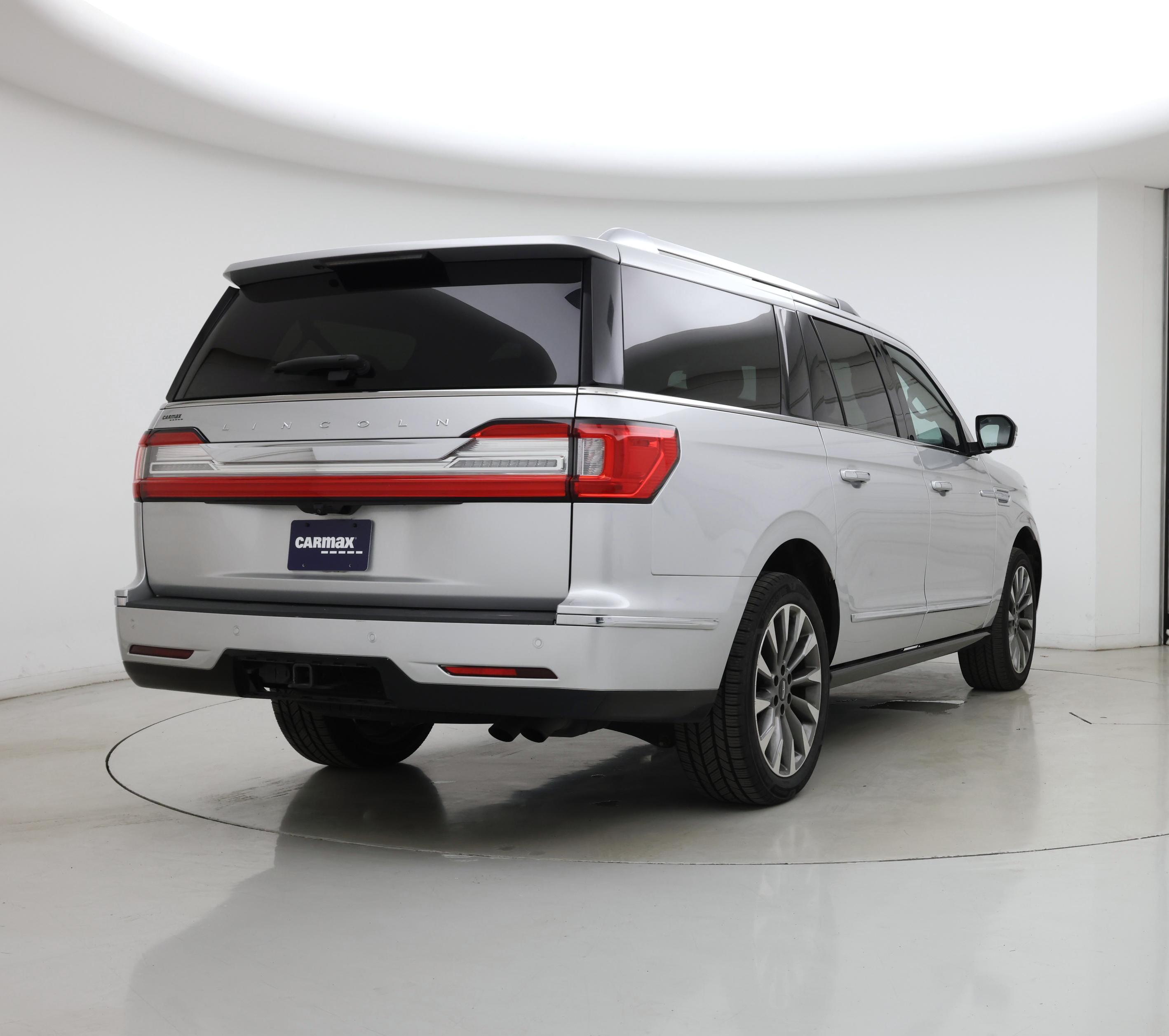 Thumbnail: 2019 Lincoln Navigator L - 8