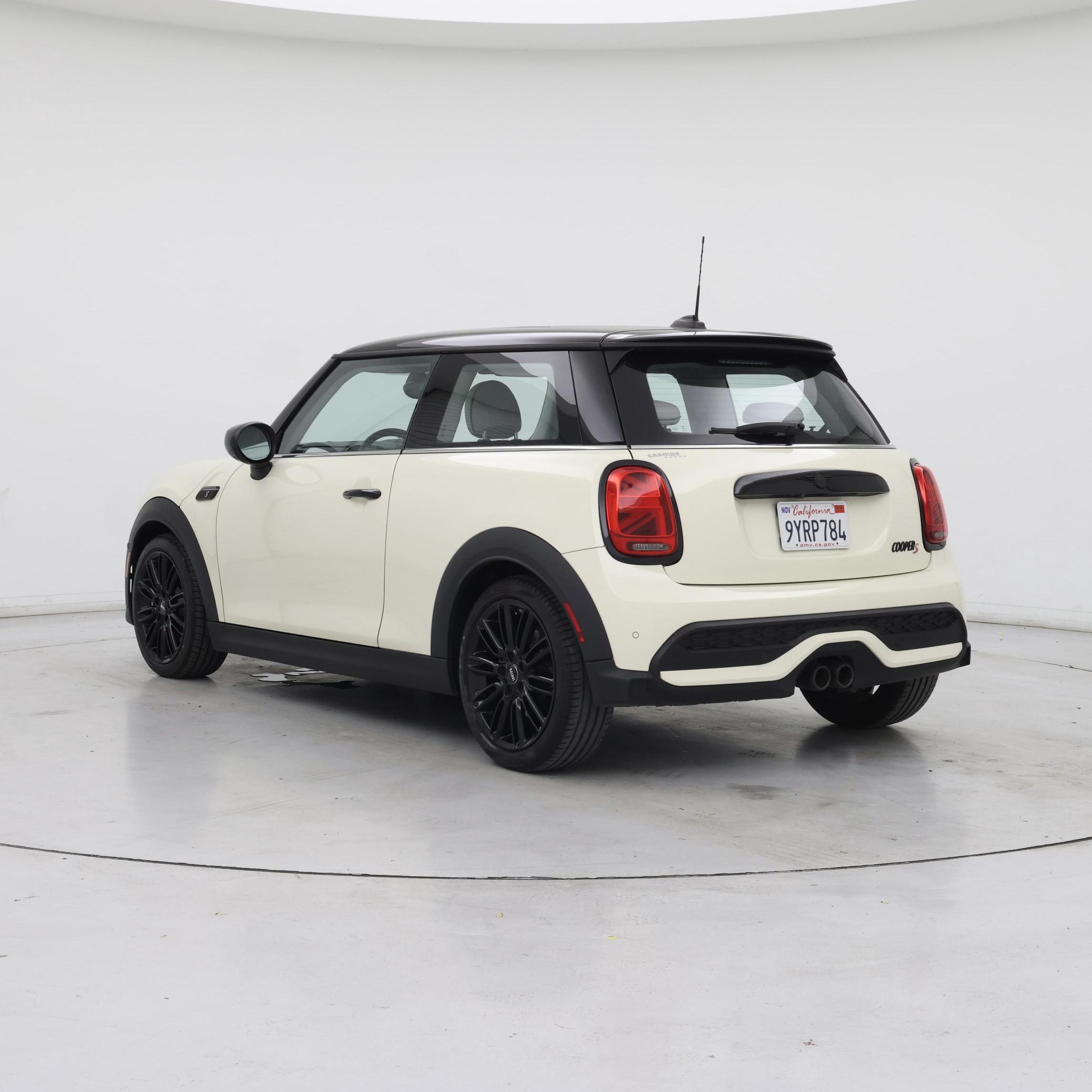 Thumbnail: 2022 MINI Cooper Hardtop - 2